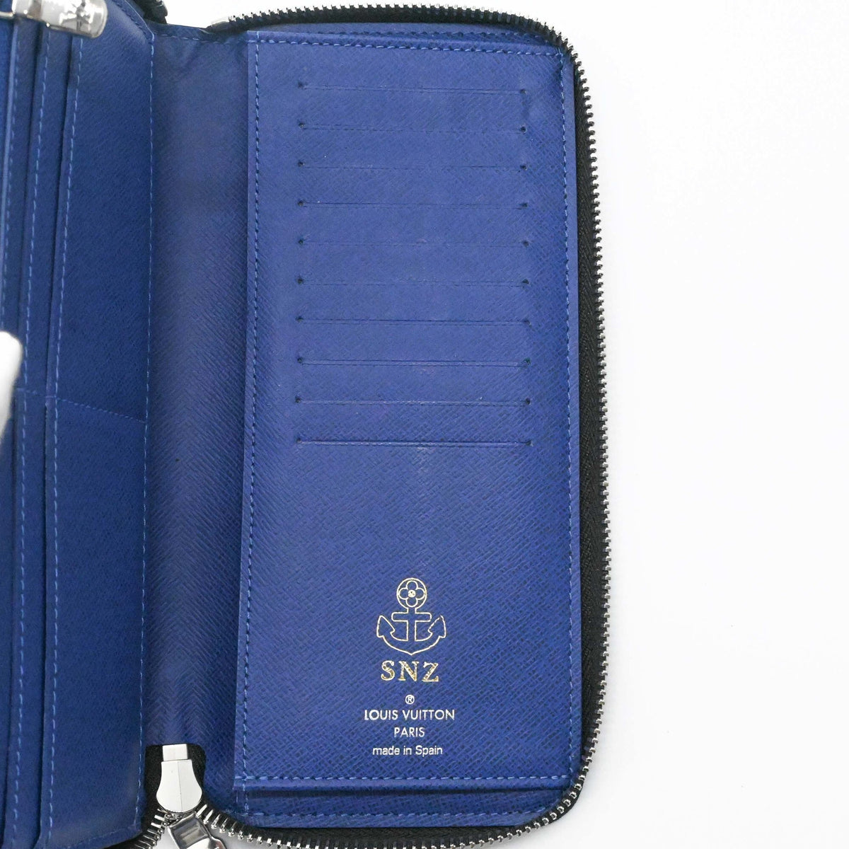 Louis Vuitton Blue Navy Canvas Coin Purse/Coin Case (Pre-Owned)