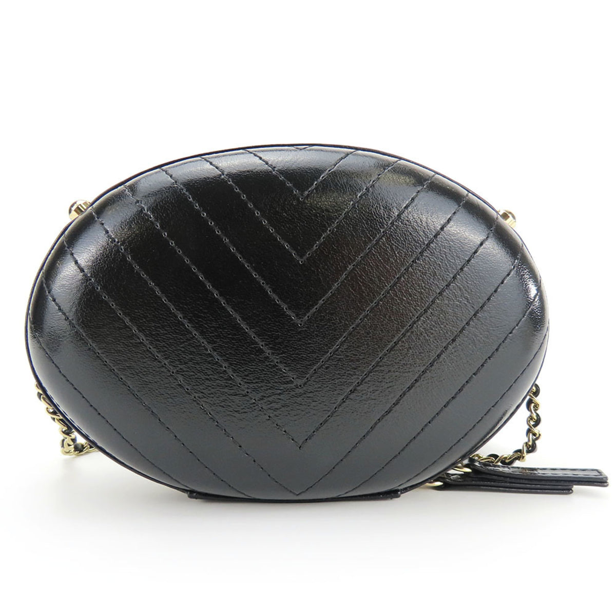 Chanel Black Leather Shoulder Bag (Pre-Owned)