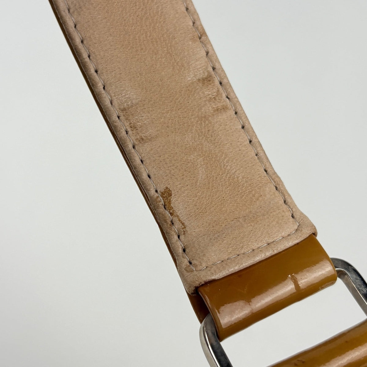 Chanel Brown Patent Leather Shoulder Bag (Pre-Owned)
