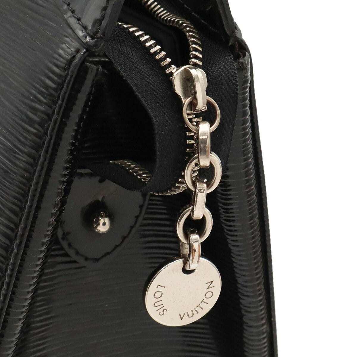 Louis Vuitton Black Noir Epi Leather Handbag Shoulder Bag (Pre-Owned)