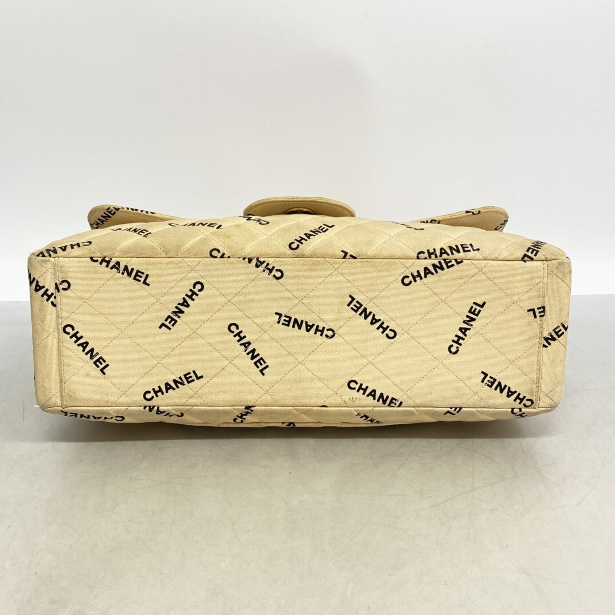 Chanel Beige Canvas Shoulder Bag (Pre-Owned)