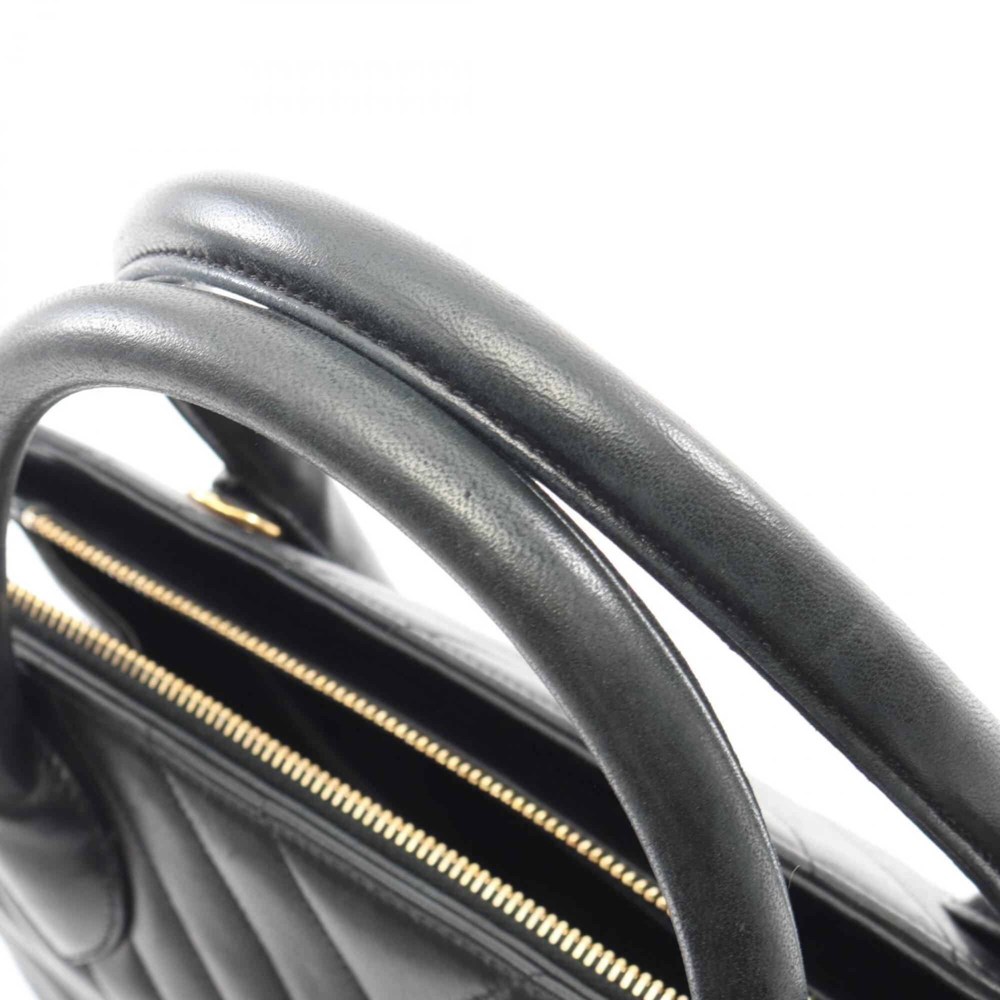 Chanel Black Leather Handbag (Pre-Owned)