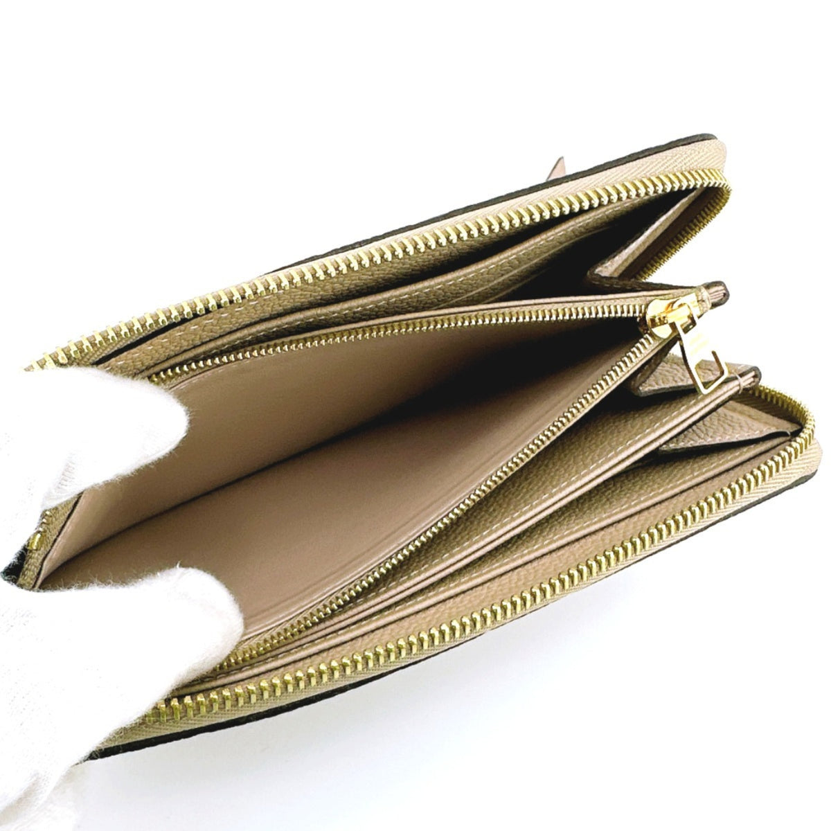 Louis Vuitton Beige Dune Monogram Empreinte Long Wallet (Bi-Fold) (Pre-Owned)