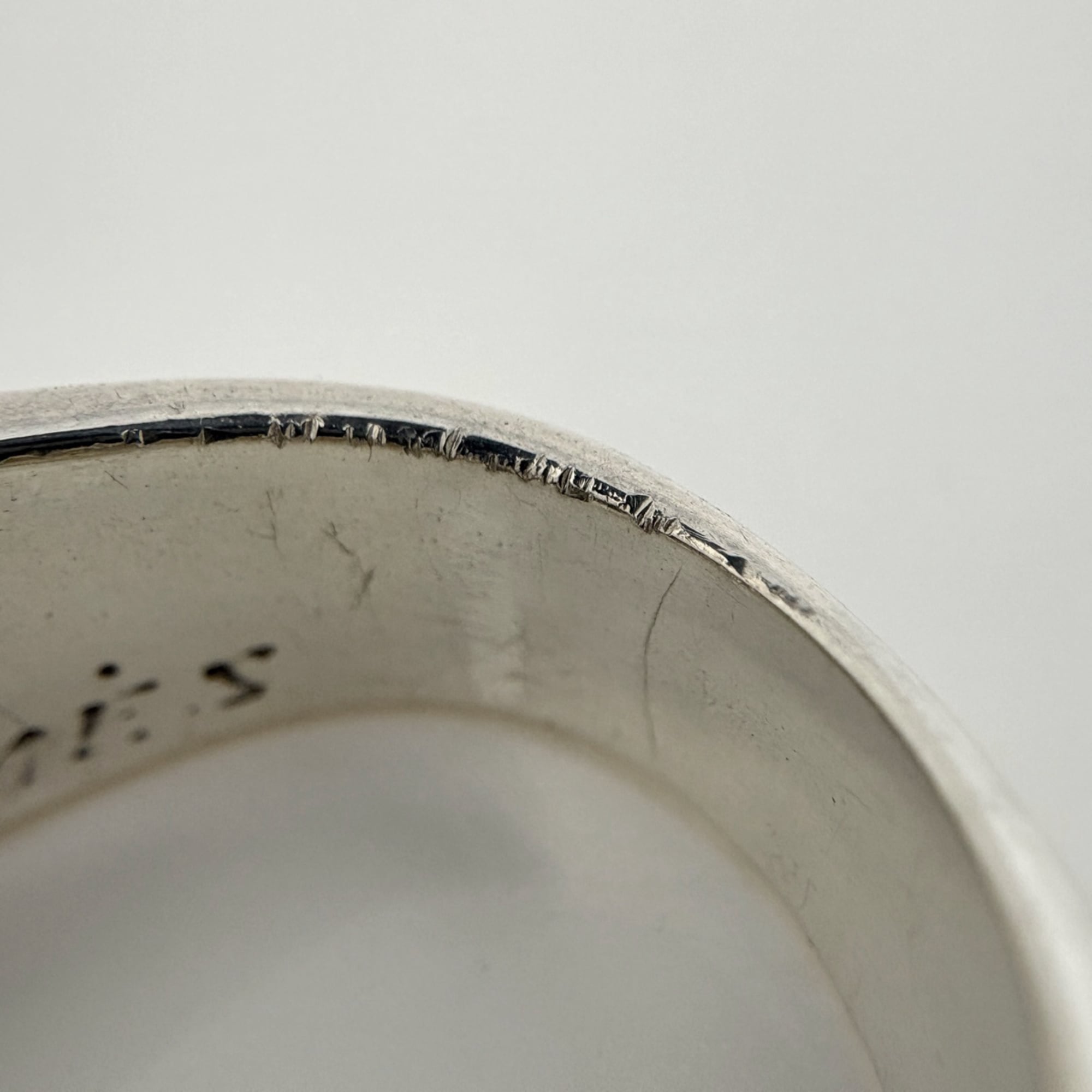 Hermes Silver Metal Band Ring (Pre-Owned)