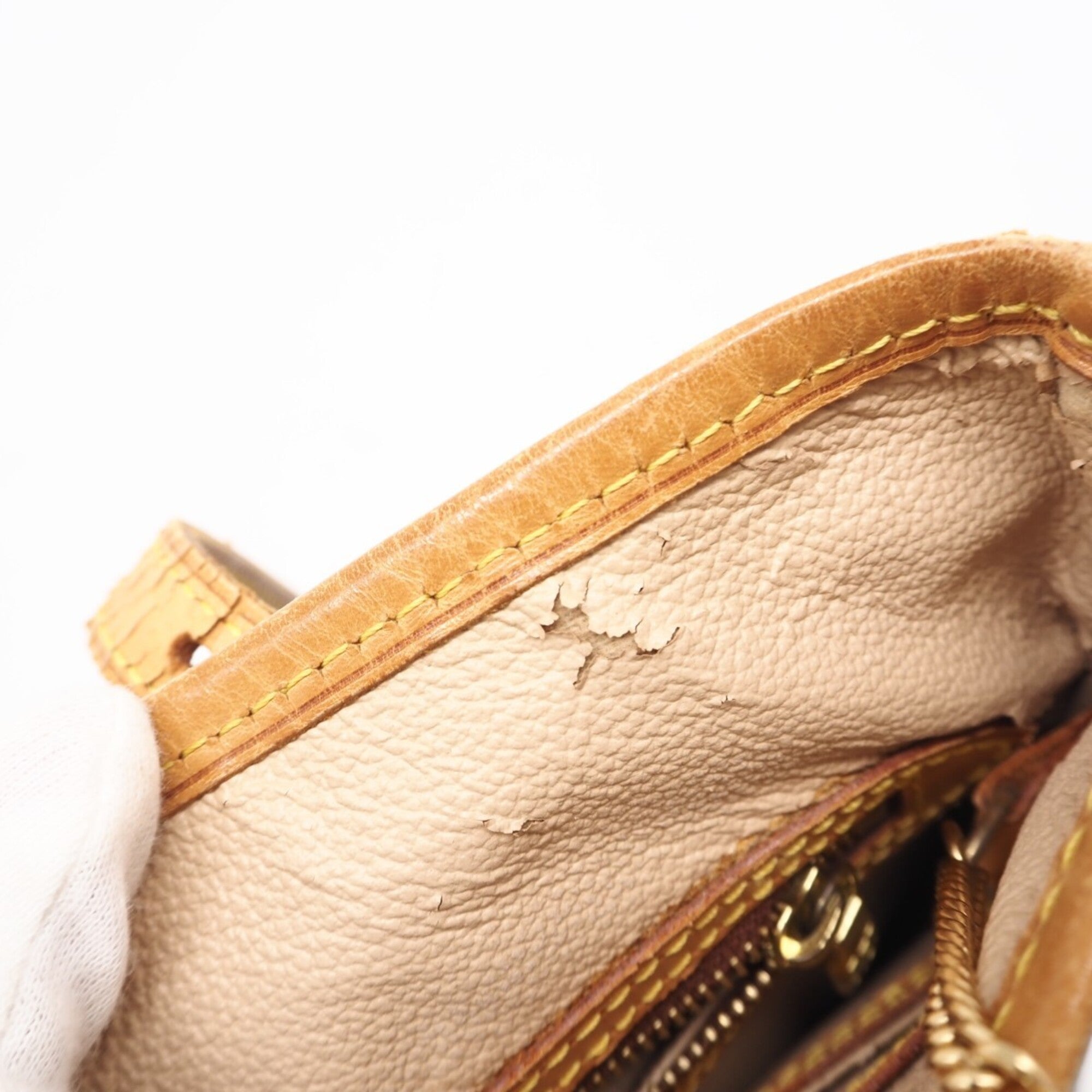 Louis Vuitton Monogram Brown Coated Canvas Leather Handbag (Pre-Owned)