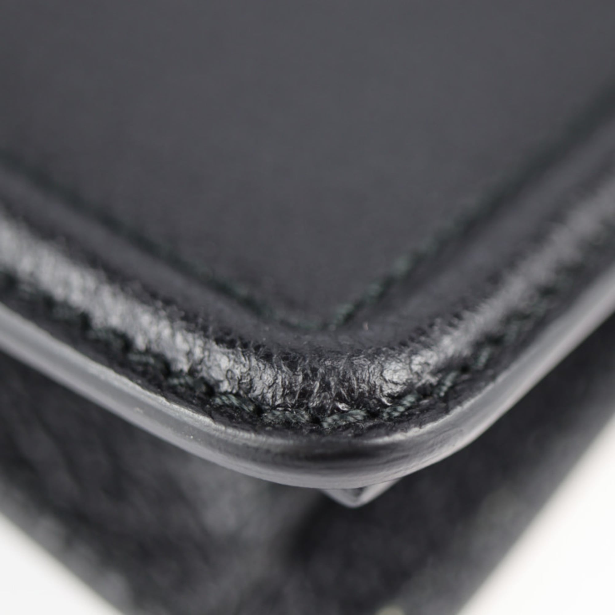 Gucci Black Leather Clutch Bag Handbag Tote Bag (Pre-Owned)