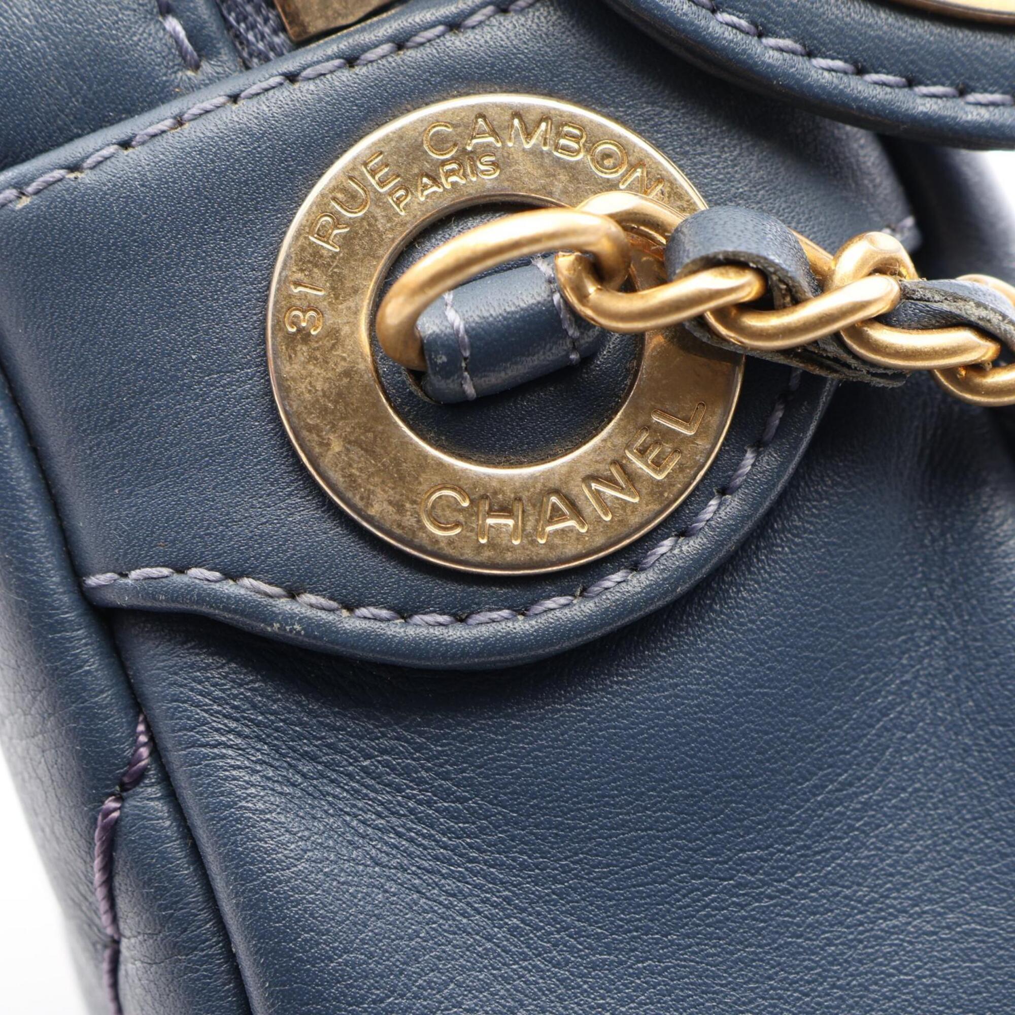 Chanel Blue Leather Handbag Shoulder Bag (Pre-Owned)