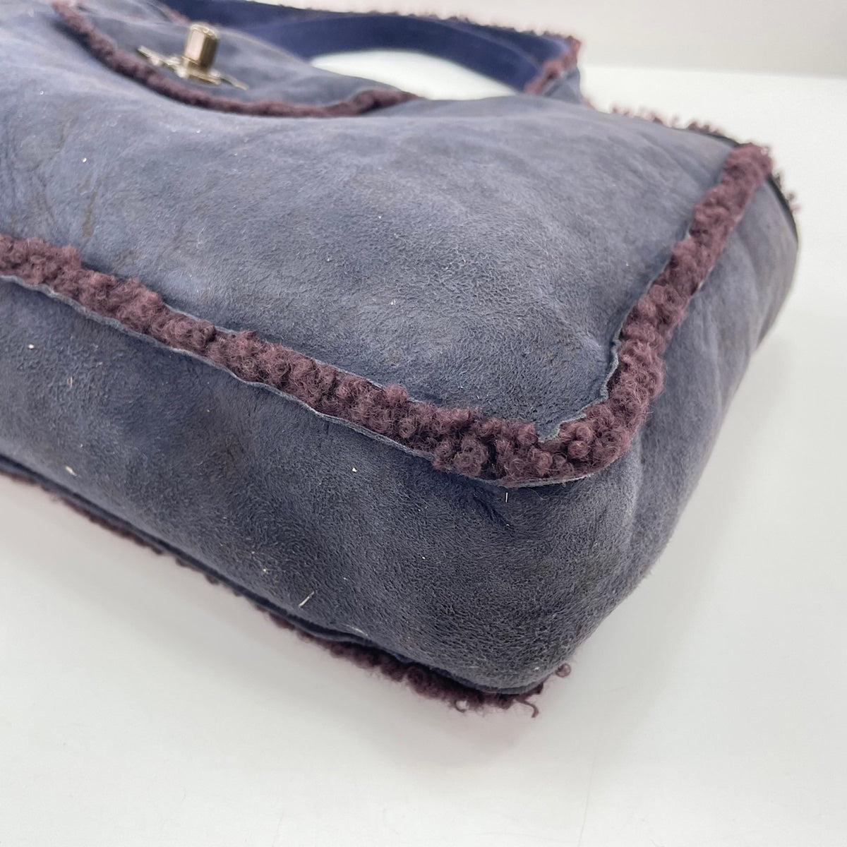 Chanel Navy Handbag (Pre-Owned)