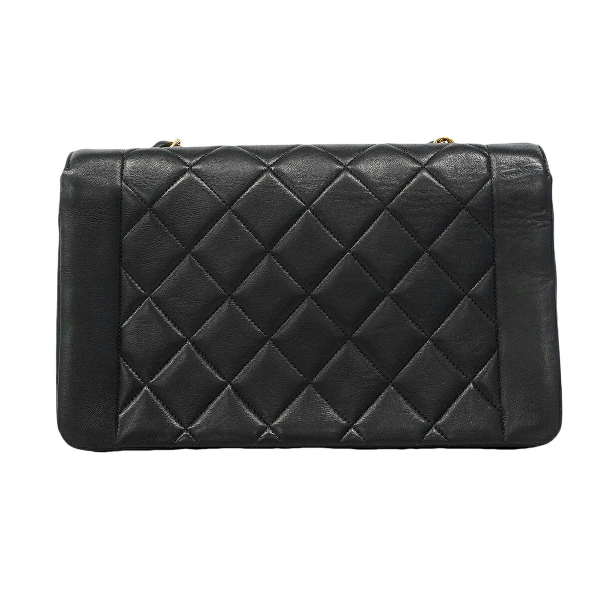 Chanel Black Leather Shoulder Bag (Pre-Owned)