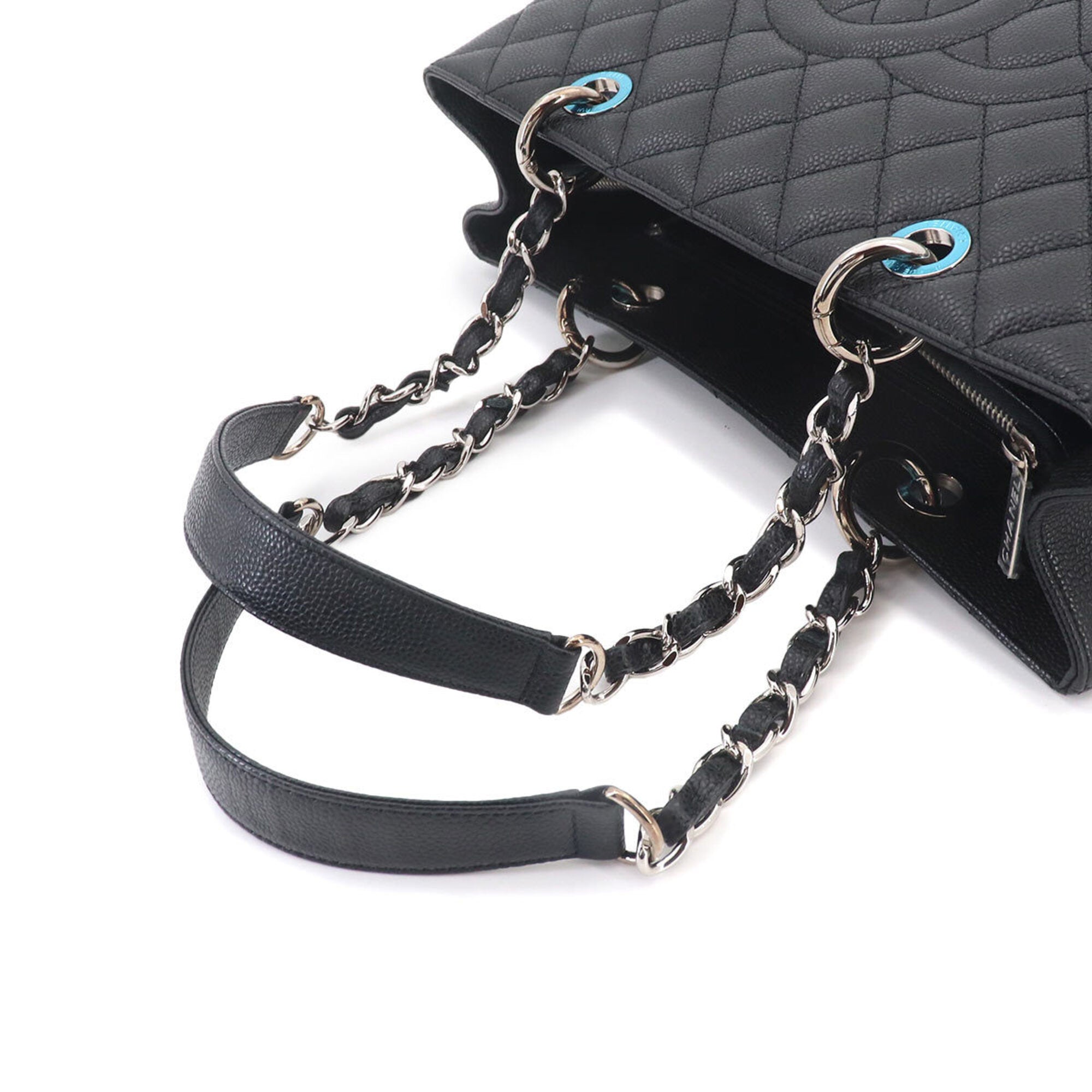 Chanel Matelasse Black Grained Calfskin Handbag Tote Bag (Pre-Owned)