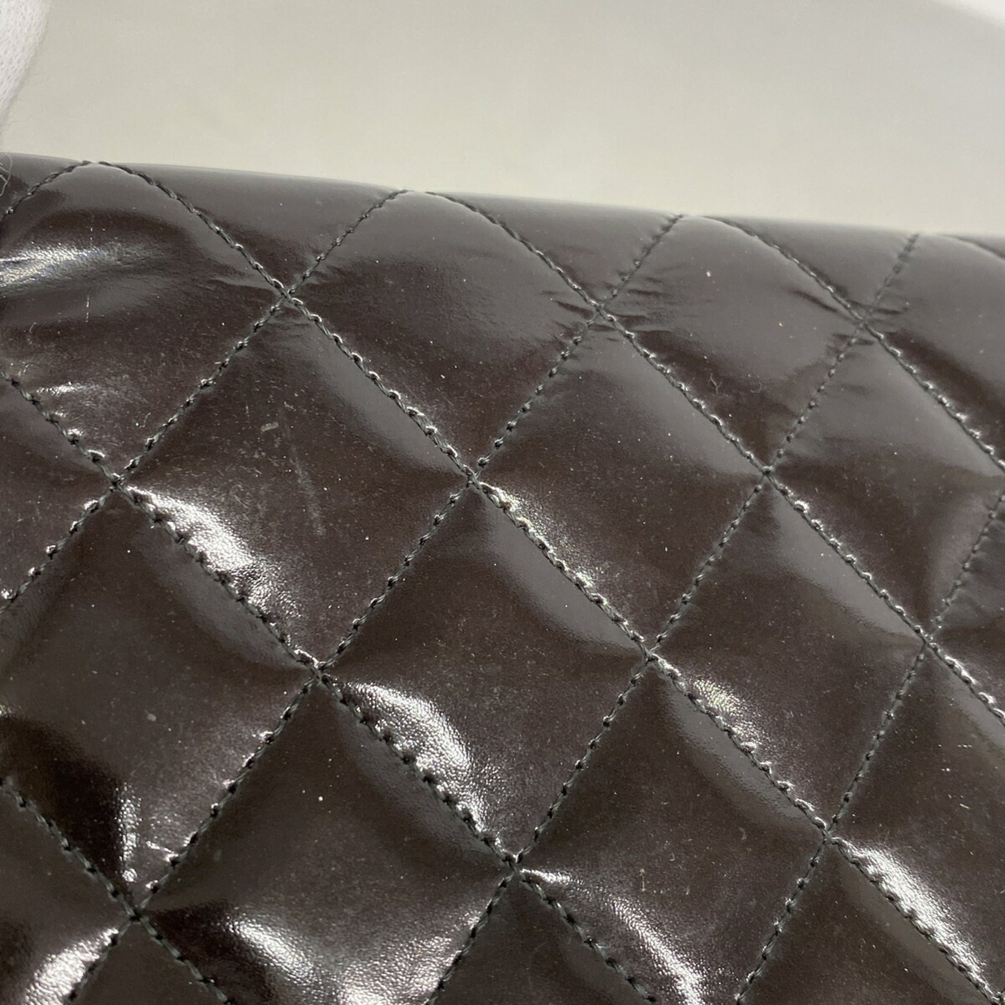 Chanel Black Patent Leather Long Wallet (Bi-Fold) (Pre-Owned)