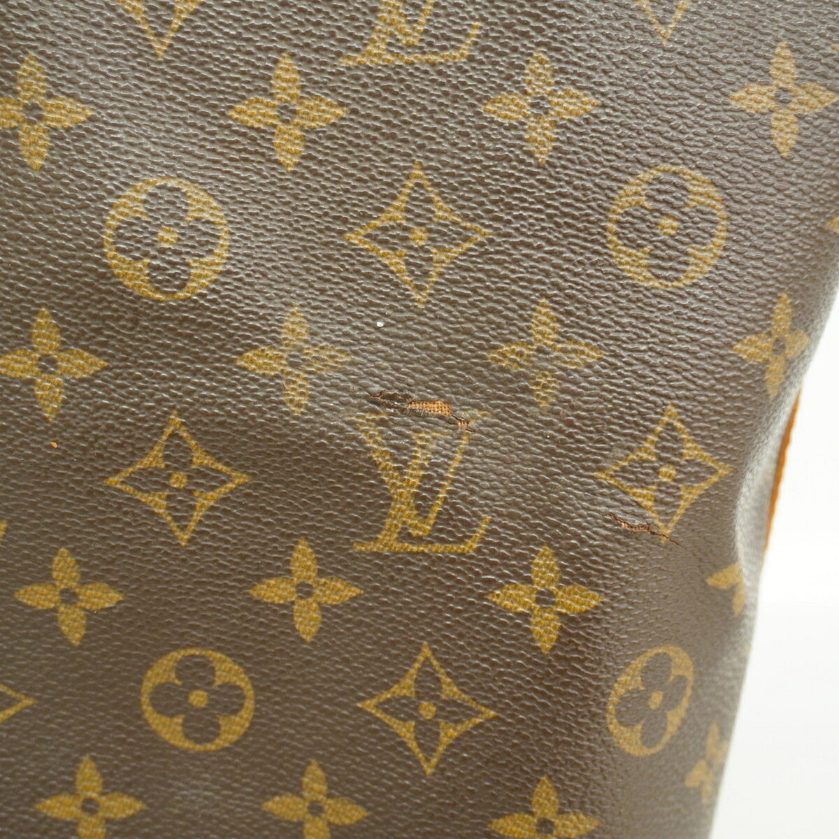 Louis Vuitton Brown Shoulder Bag (Pre-Owned)