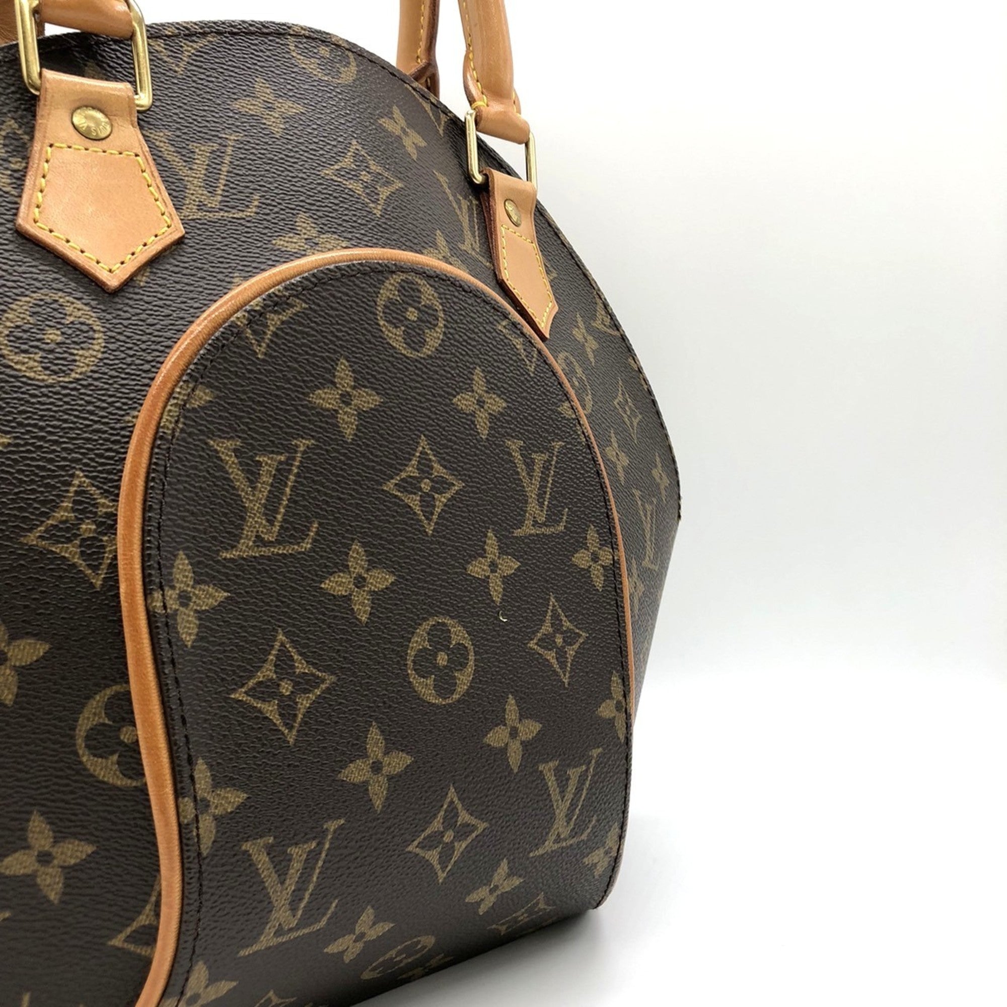 Louis Vuitton Brown Monogram Monogram Handbag (Pre-Owned)