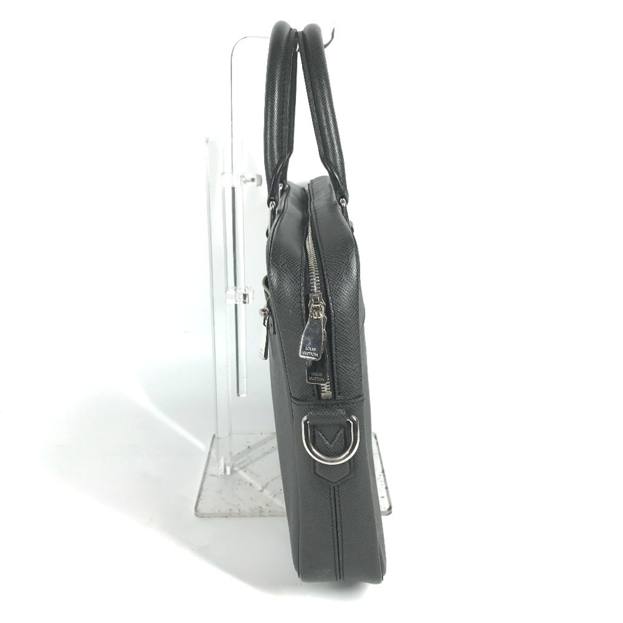 Louis Vuitton Black Taiga Leather Handbag Tote Bag (Pre-Owned)
