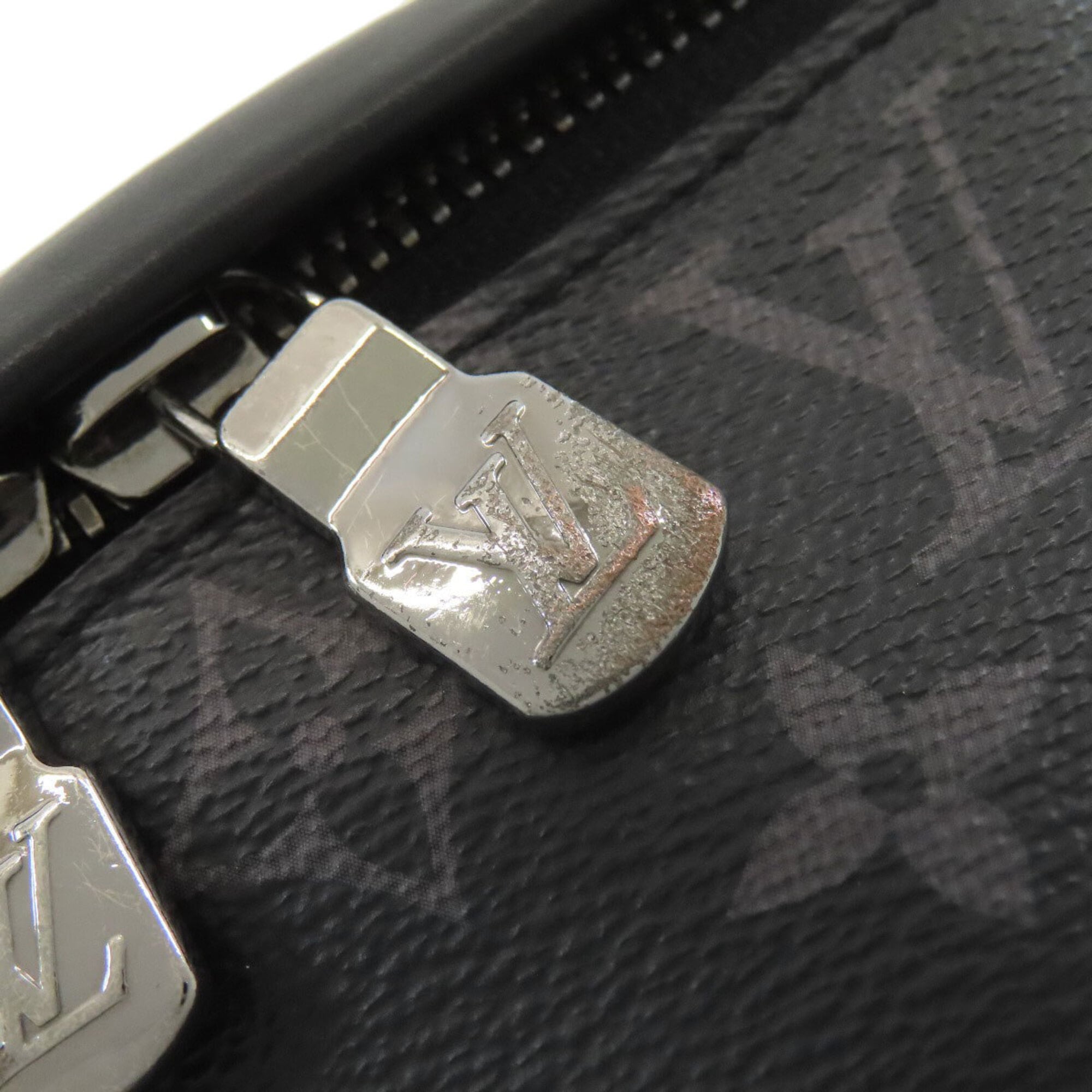 Louis Vuitton Monogram Eclipse Monogram Canvas Fanny Pack (Pre-Owned)