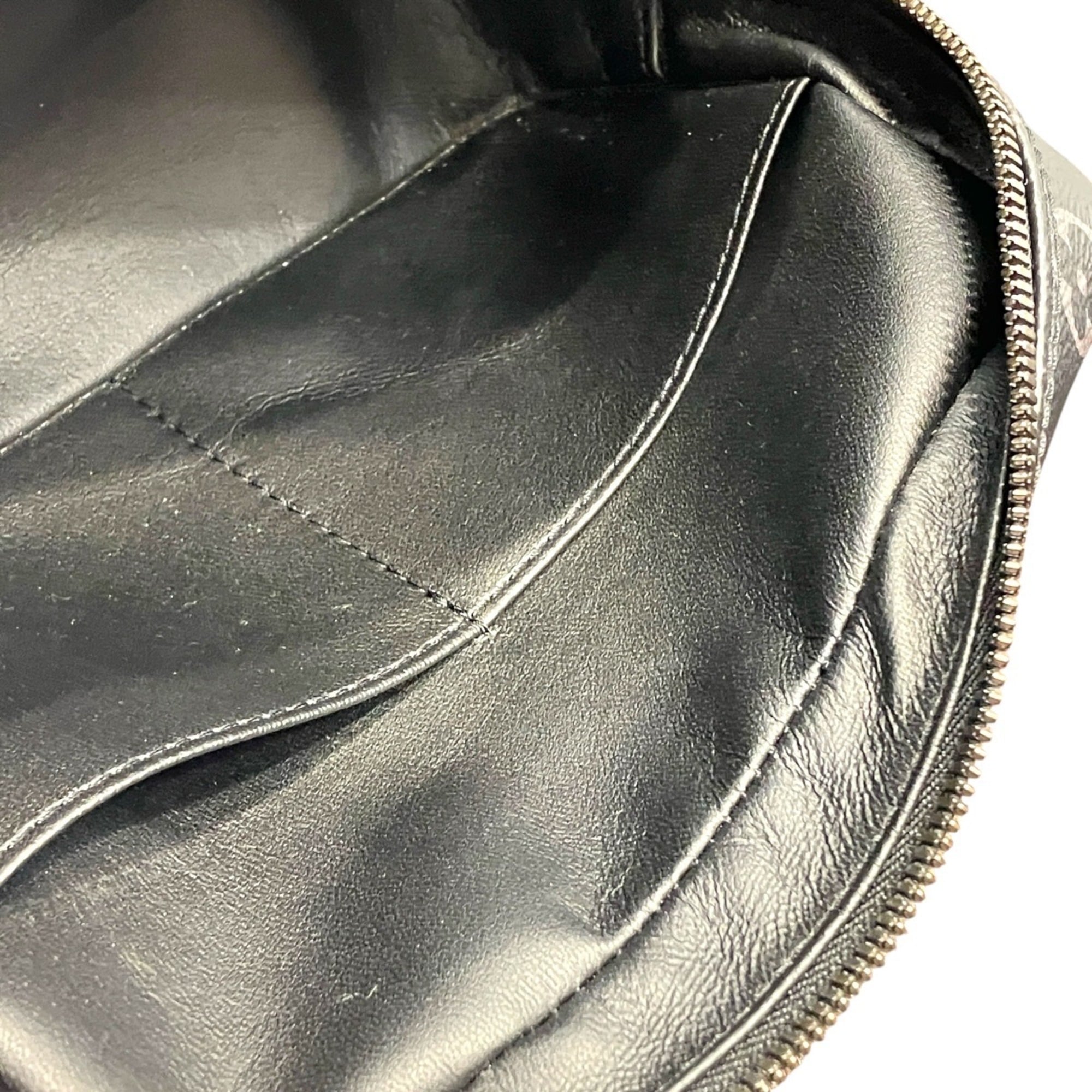 Louis Vuitton Monogram Eclipse Monogram Eclipse Pochette (Pre-Owned)
