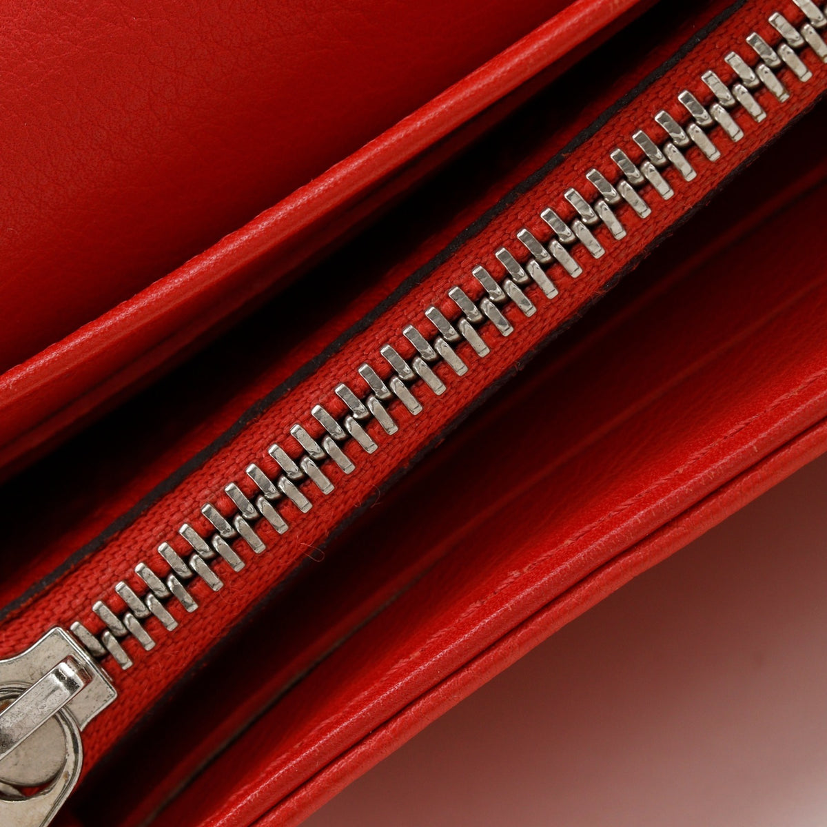 Louis Vuitton Red Color Monogram Mahina Leather Long Wallet (Bi-Fold) (Pre-Owned)
