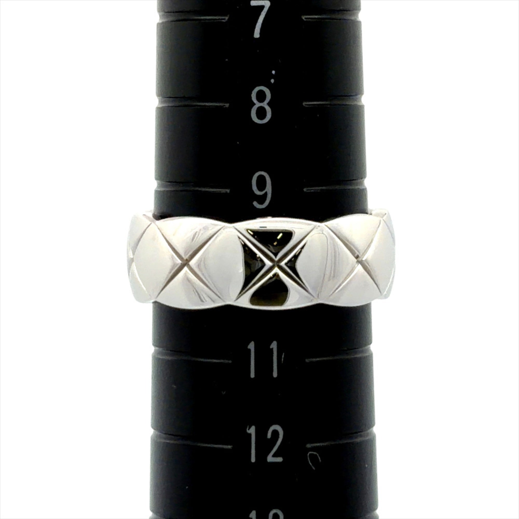 Chanel White Gold White Gold (18K) Band Ring (Pre-Owned)