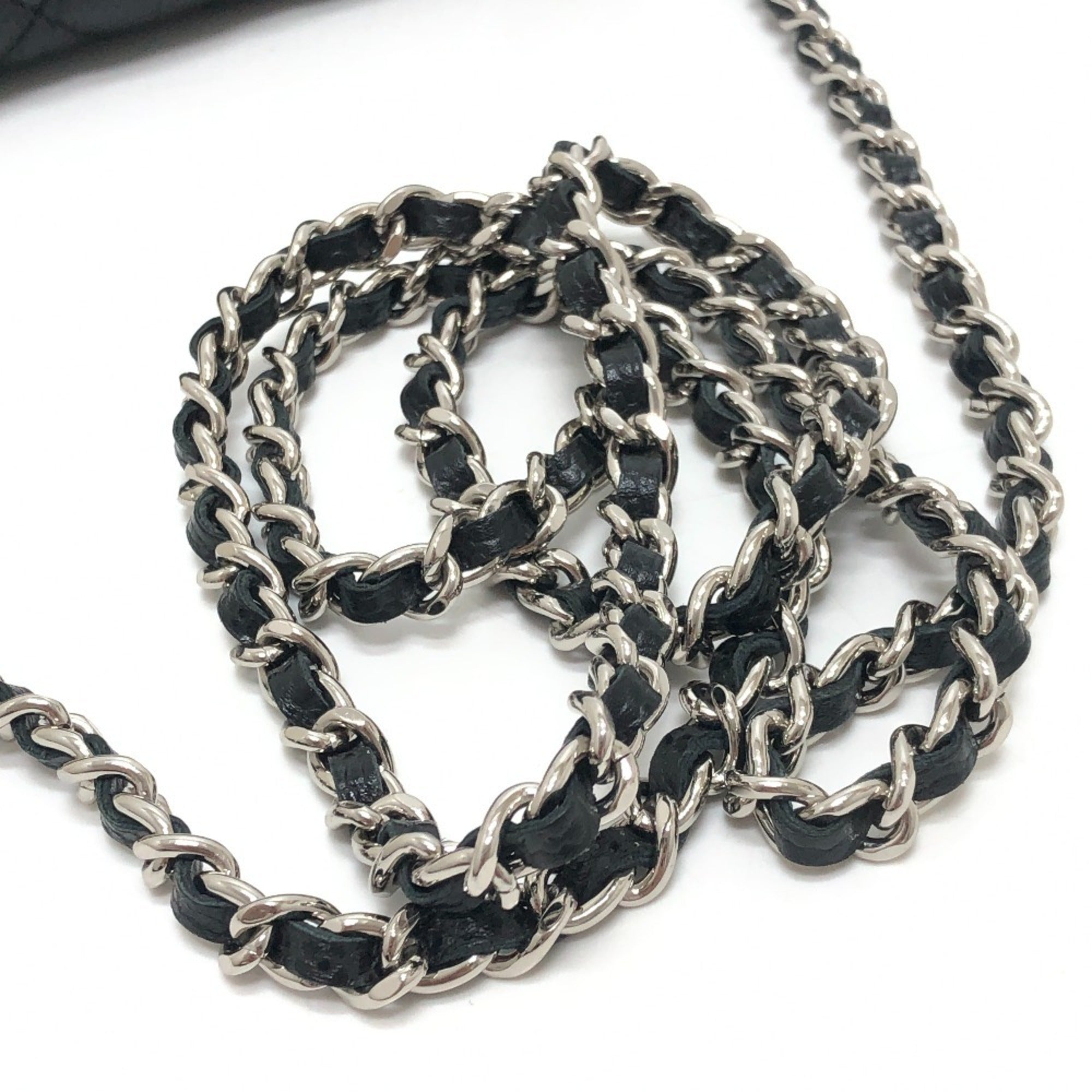 Chanel Matelasse Black Grained Calfskin Shoulder Bag (Pre-Owned)