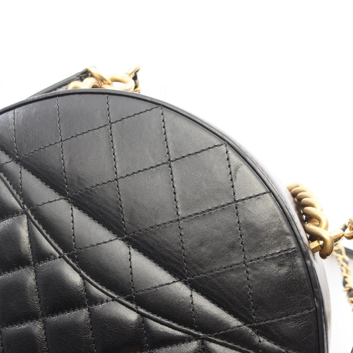 Chanel Black Leather Handbag Shoulder Bag (Pre-Owned)