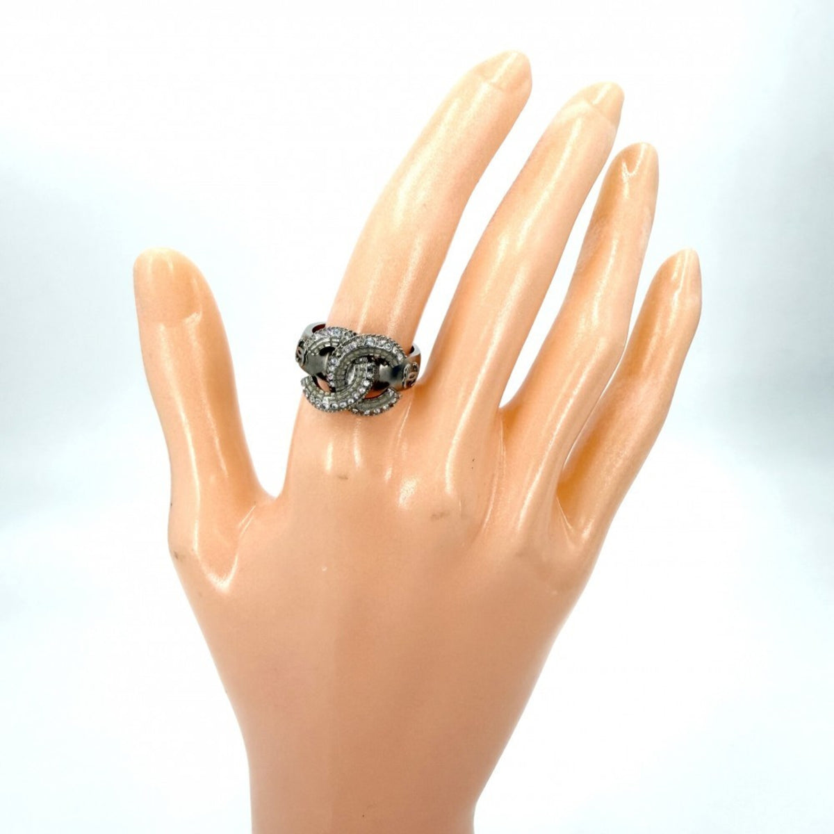 Chanel Band Ring (Pre-Owned)