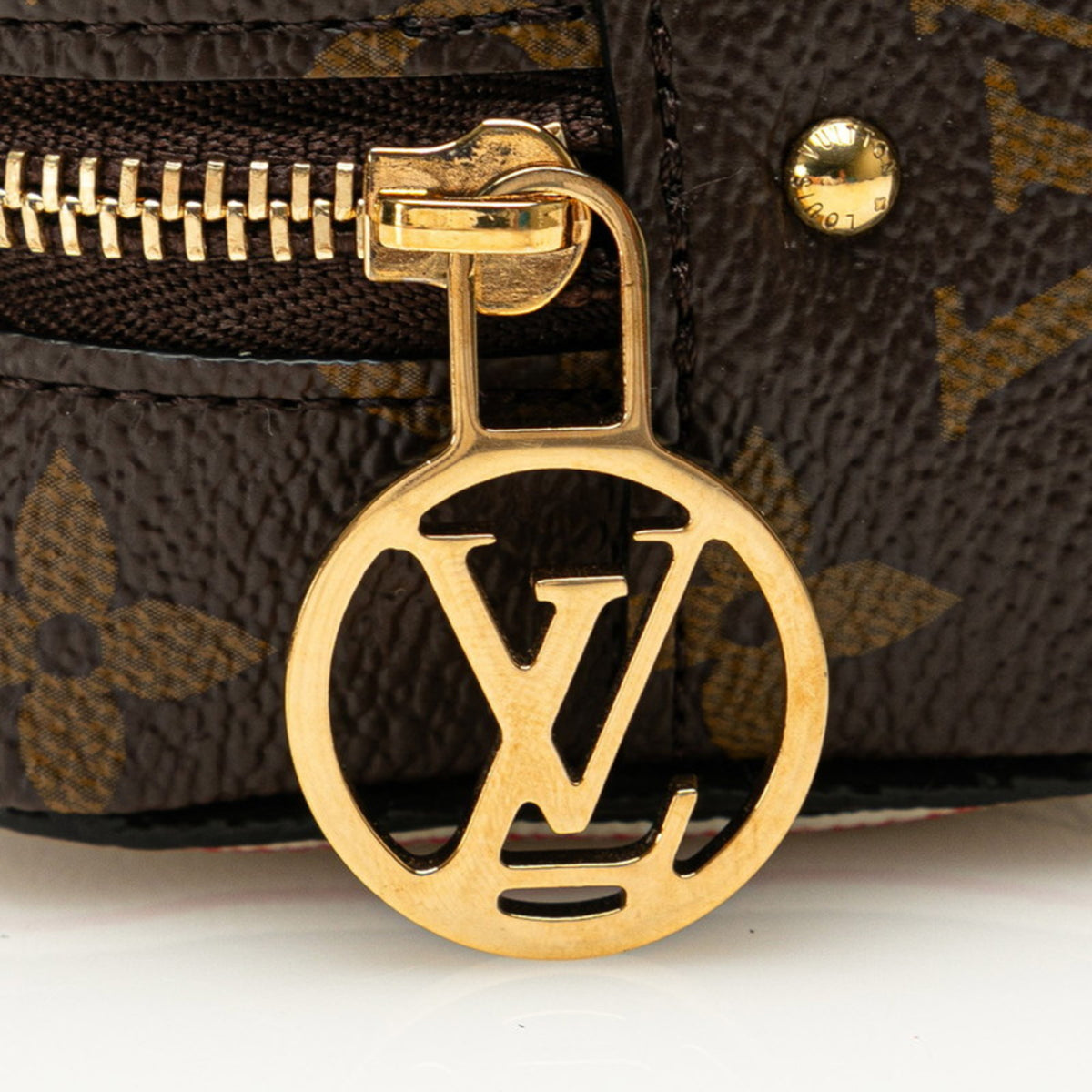 Louis Vuitton Brown Multi-Color Pvc Leather Pouch (Pre-Owned)