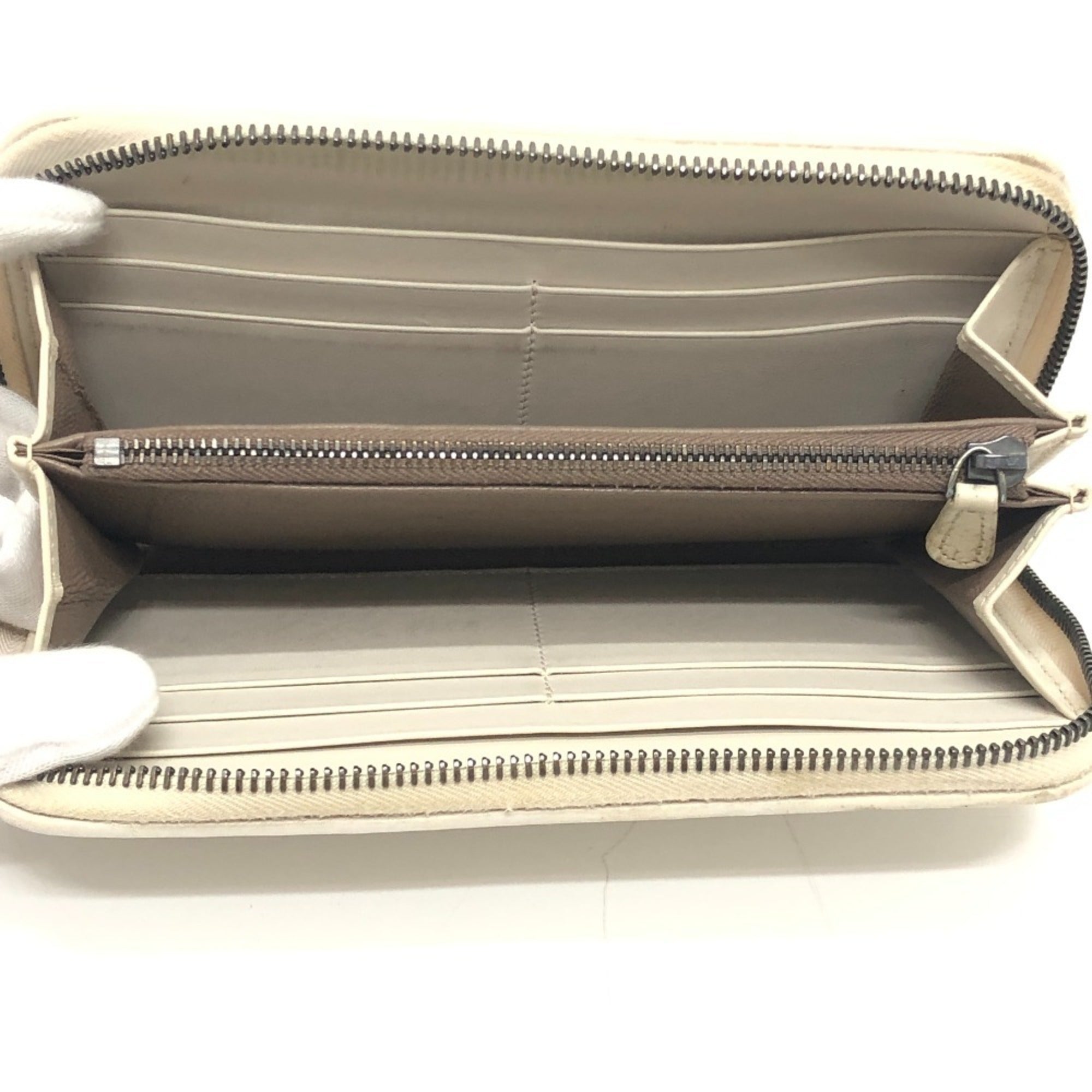 Bottega Veneta White Intrecciato Long Wallet (Bi-Fold) (Pre-Owned)