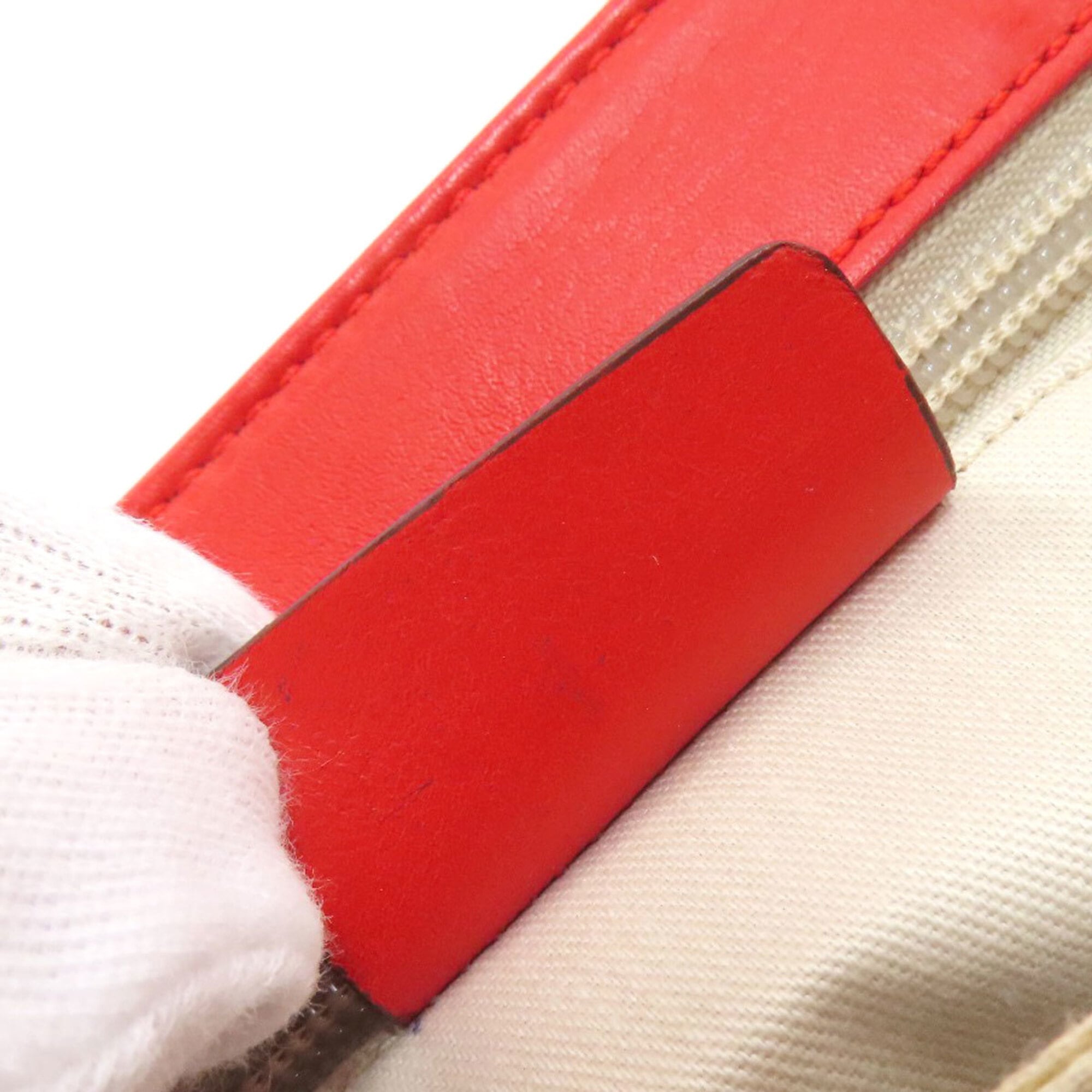 Salvatore Ferragamo Gancini Red Color Leather Tote Bag (Pre-Owned)