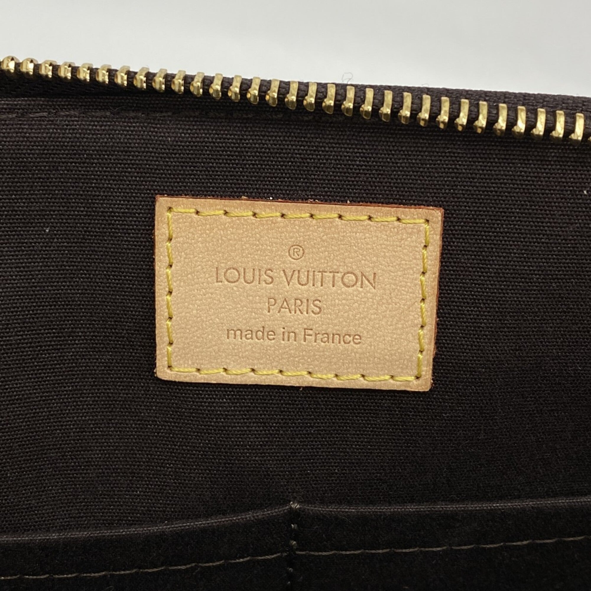 Louis Vuitton Amarante Handbag (Pre-Owned)