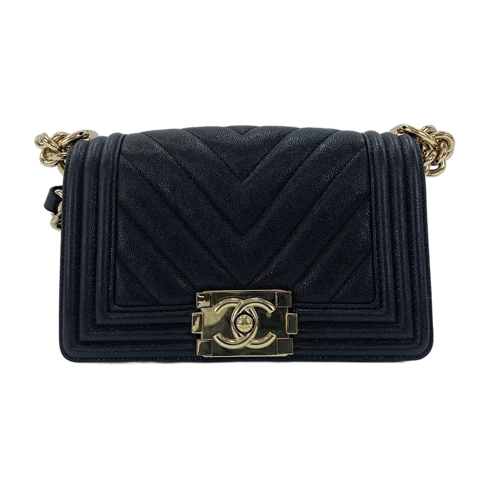 Chanel Boy Chanel Black Shoulder Bag (Pre-Owned)