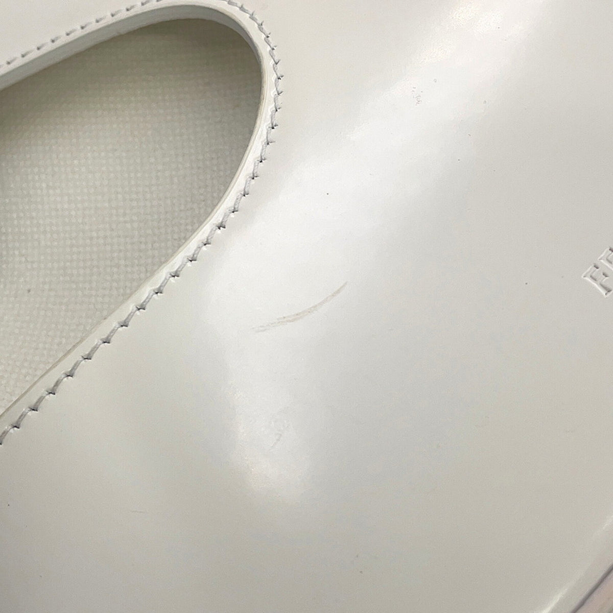 Salvatore Ferragamo White Canvas Handbag (Pre-Owned)