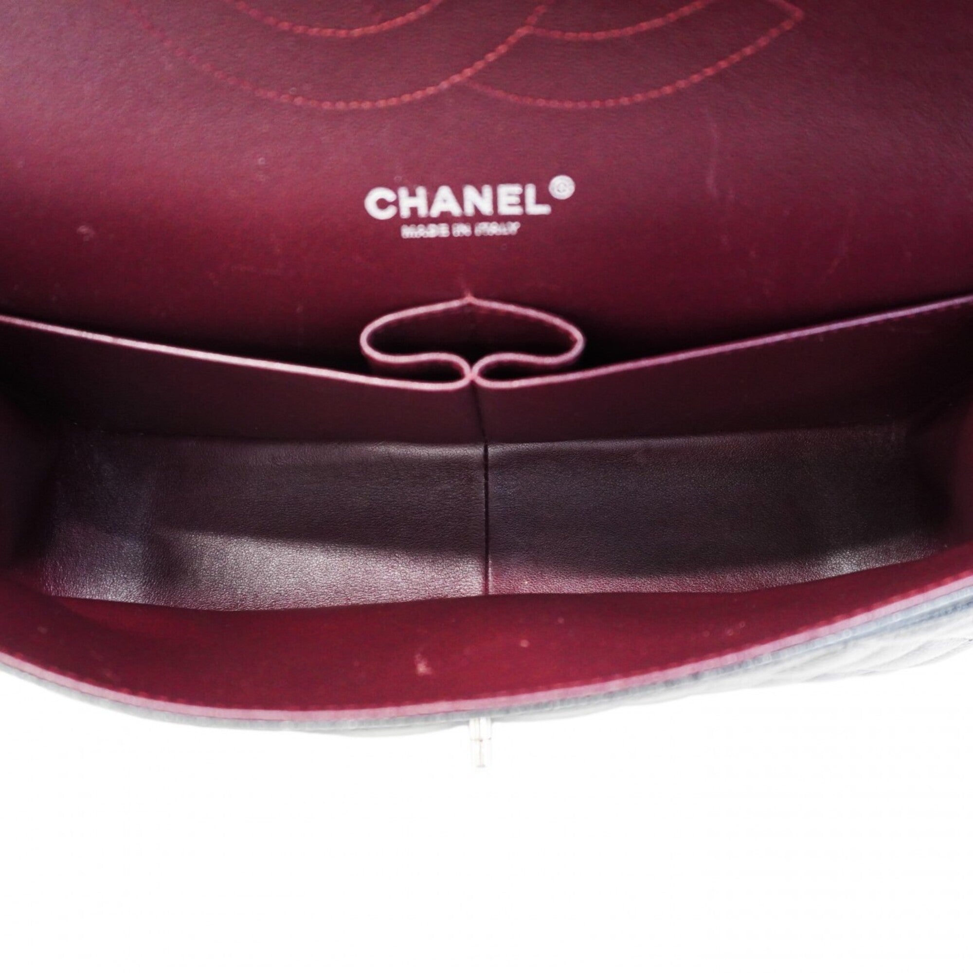Chanel Black Grained Calfskin Shoulder Bag (Pre-Owned)
