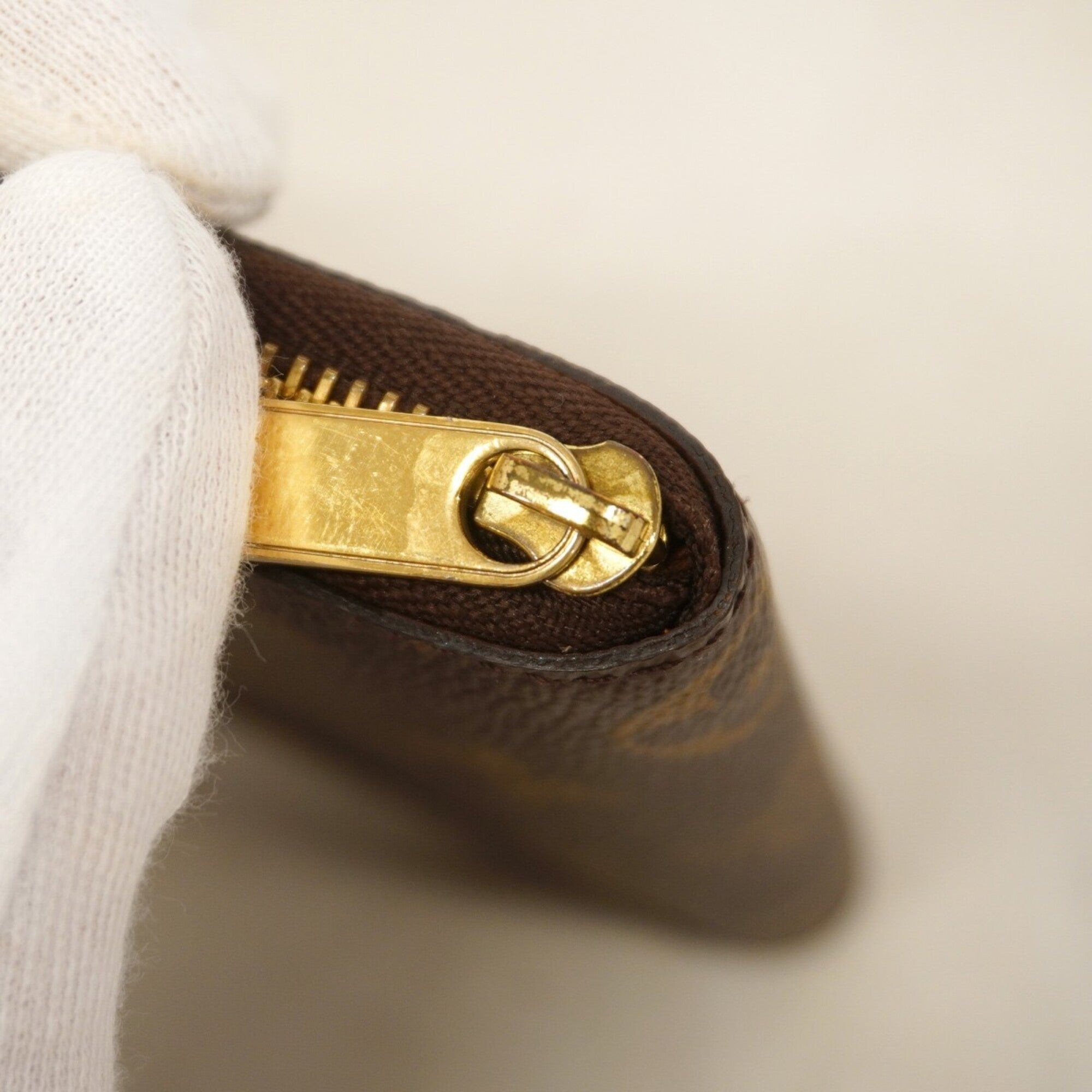 Louis Vuitton Brown Coin Purse/Coin Case (Pre-Owned)
