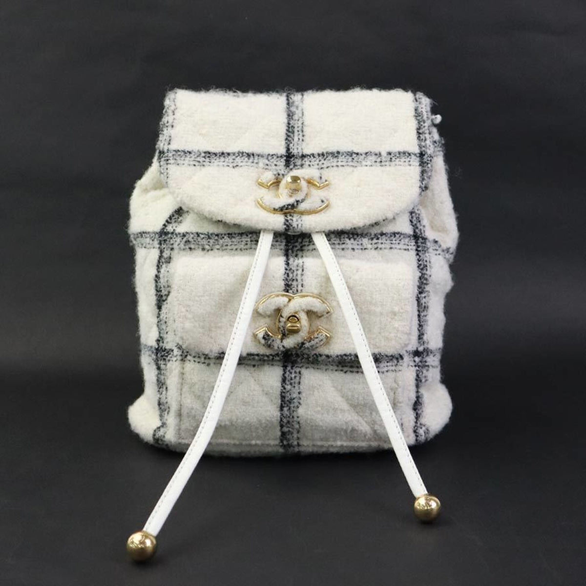 Chanel Black White Tweed Backpack (Pre-Owned)