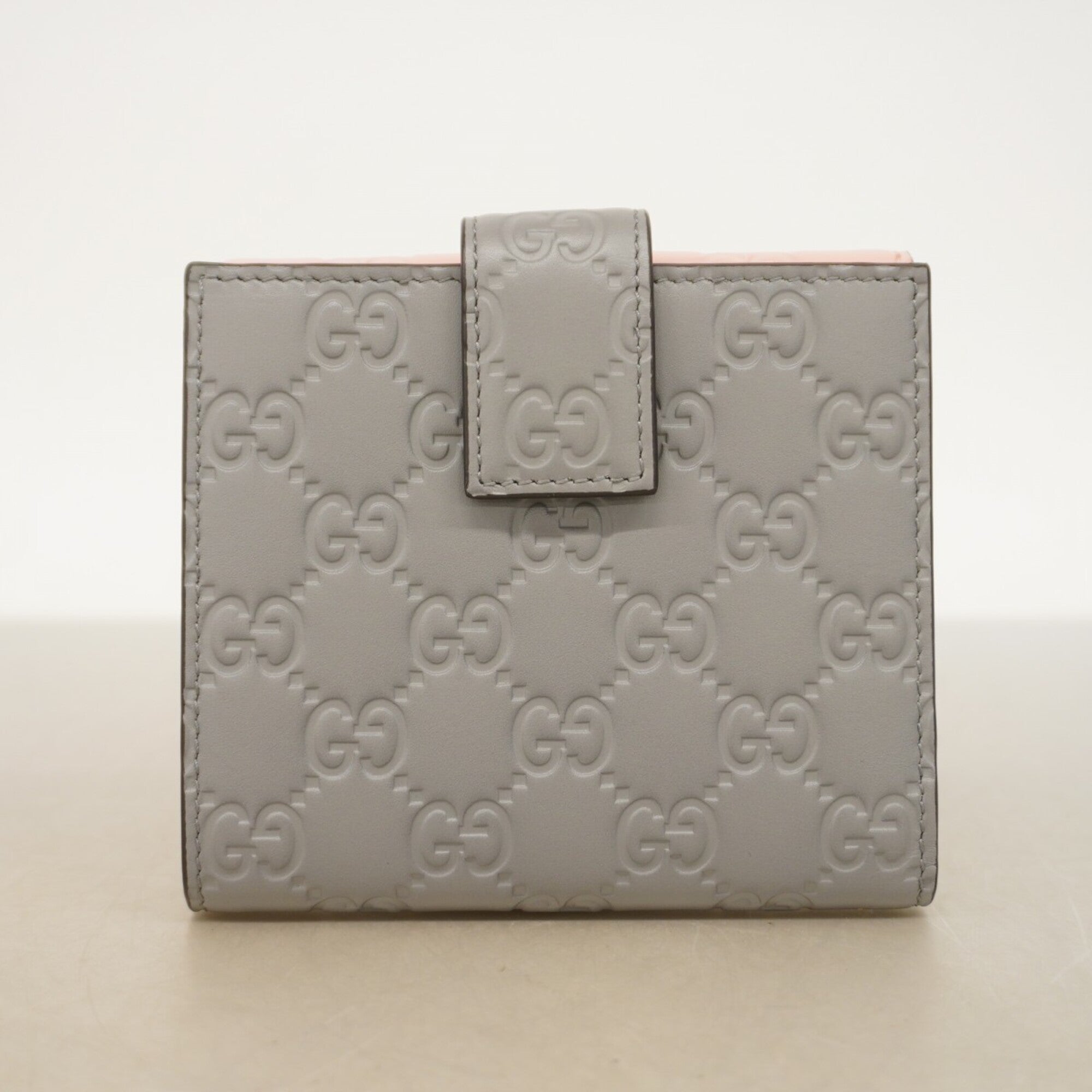 Gucci Gray Pink Leather Wallet (Bi-Fold) (Pre-Owned)