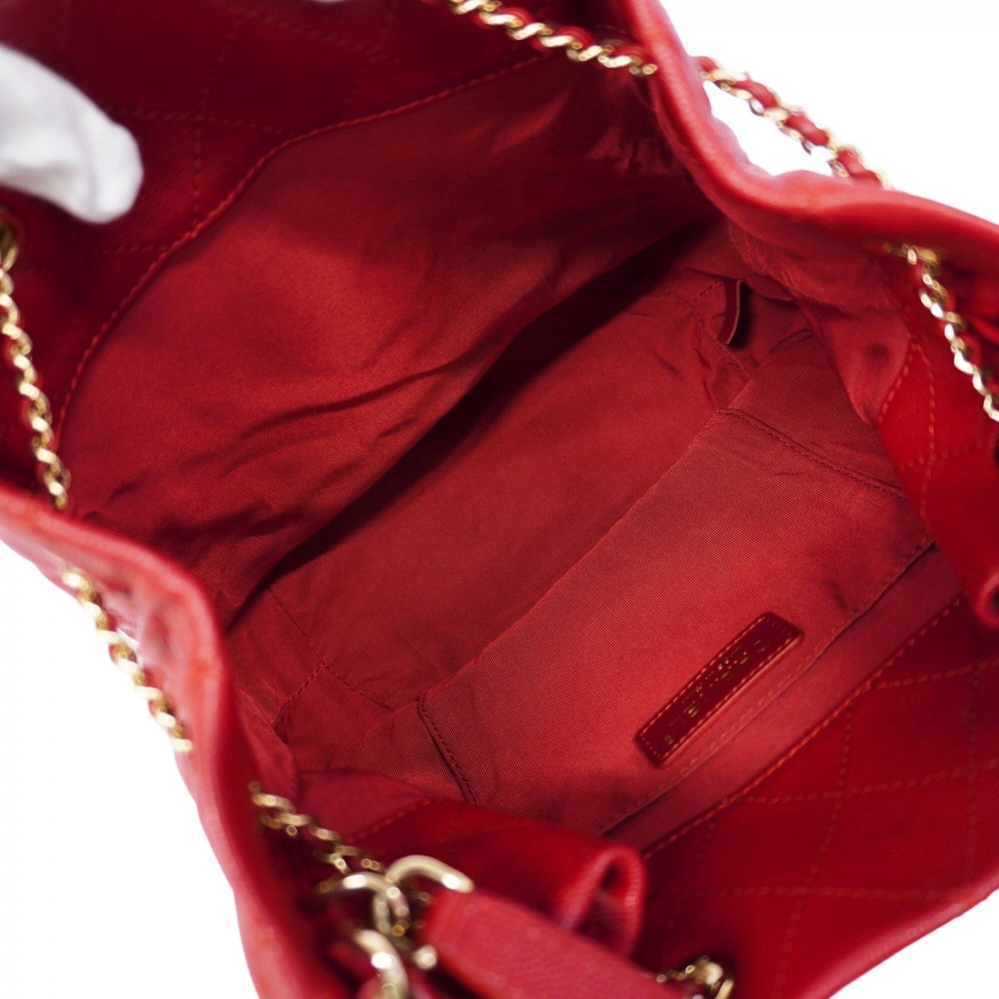 Chanel Red Color Grained Calfskin Handbag (Pre-Owned)