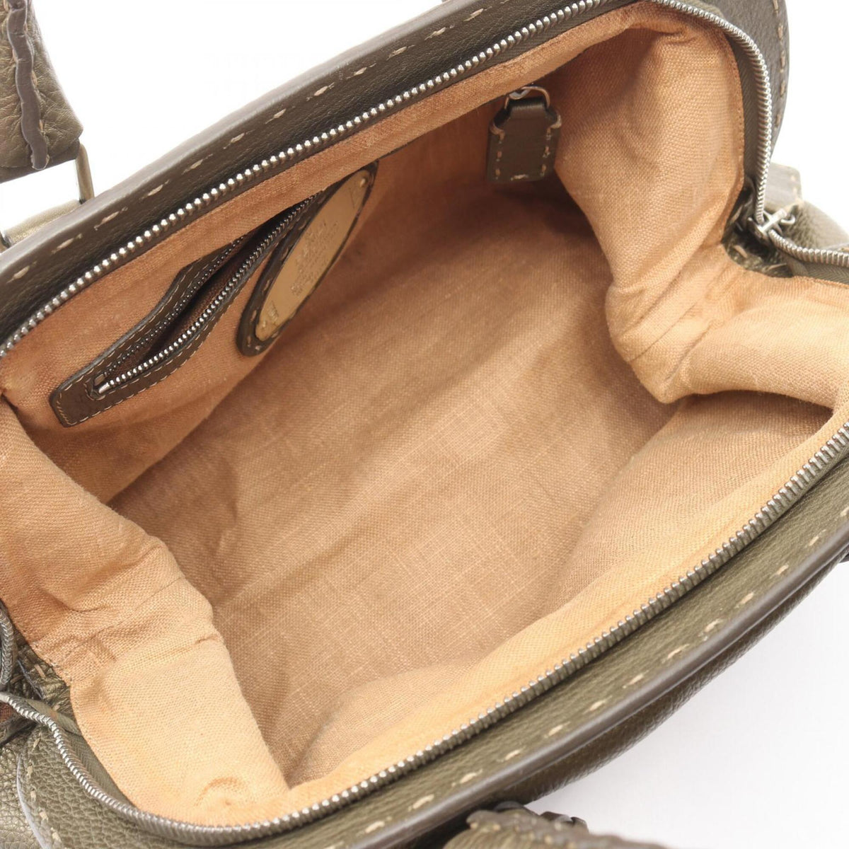 Fendi Khaki Leather Handbag (Pre-Owned)
