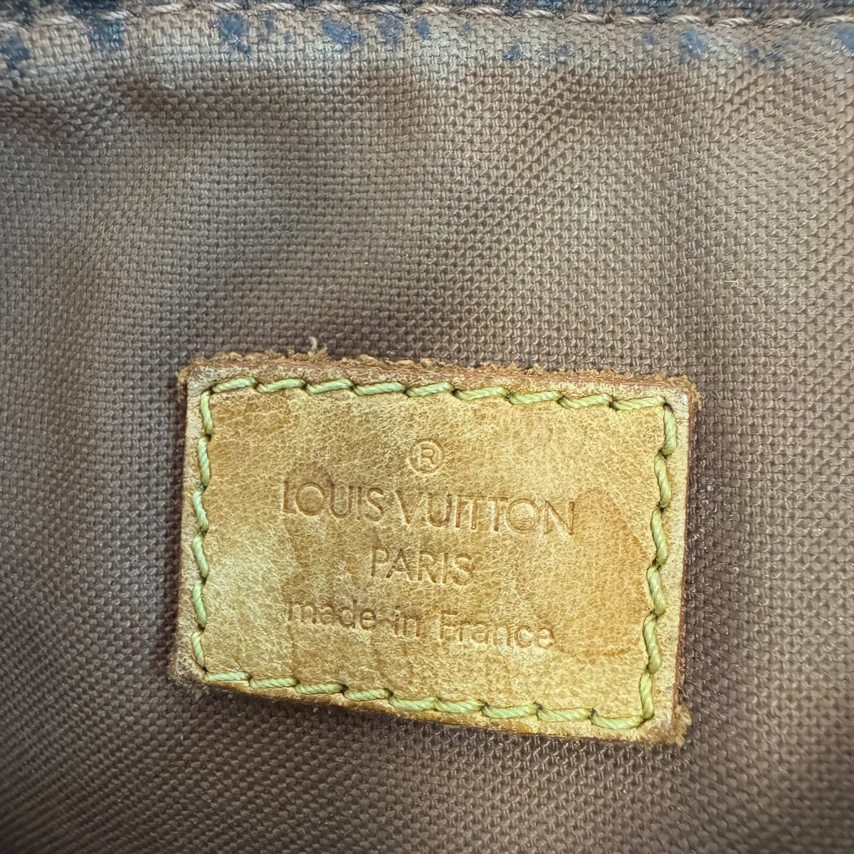 Louis Vuitton Brown Monogram Pochette Shoulder Bag (Pre-Owned)