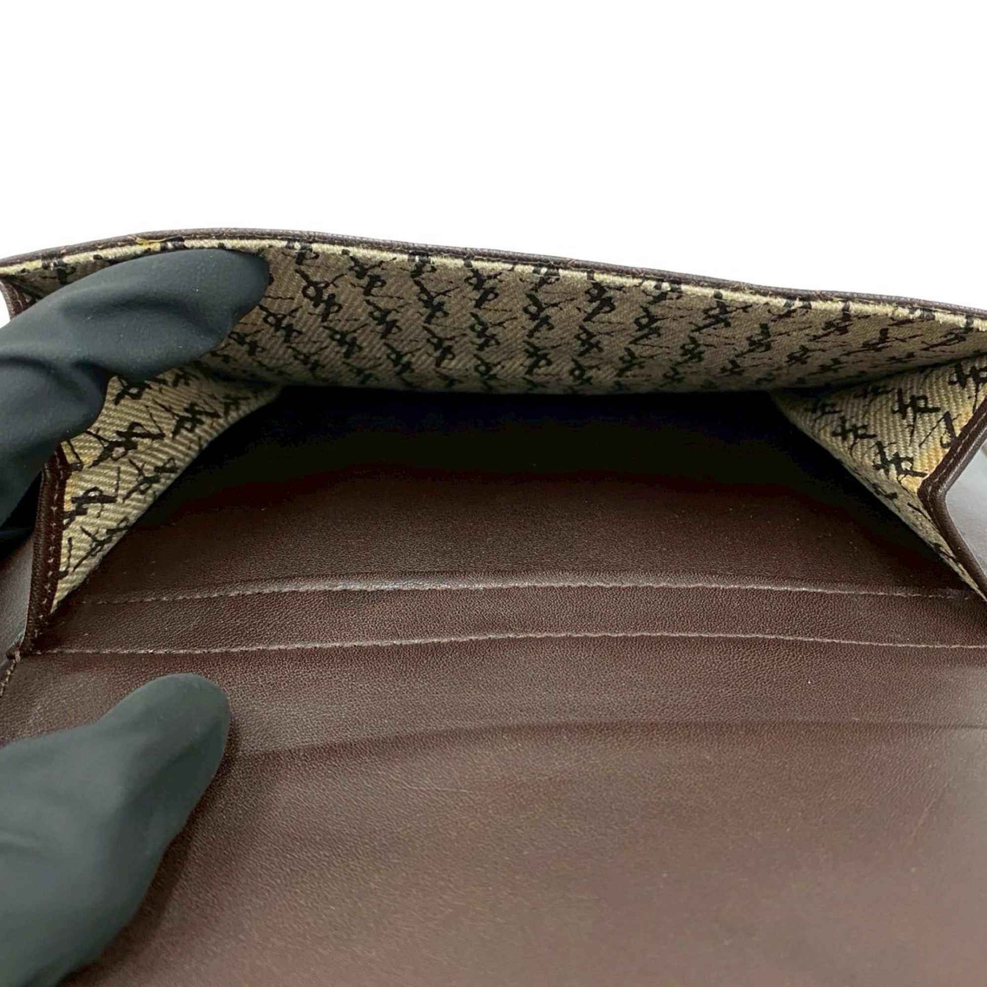 Yves Saint Laurent Brown Leather Pochette Shoulder Bag (Pre-Owned)