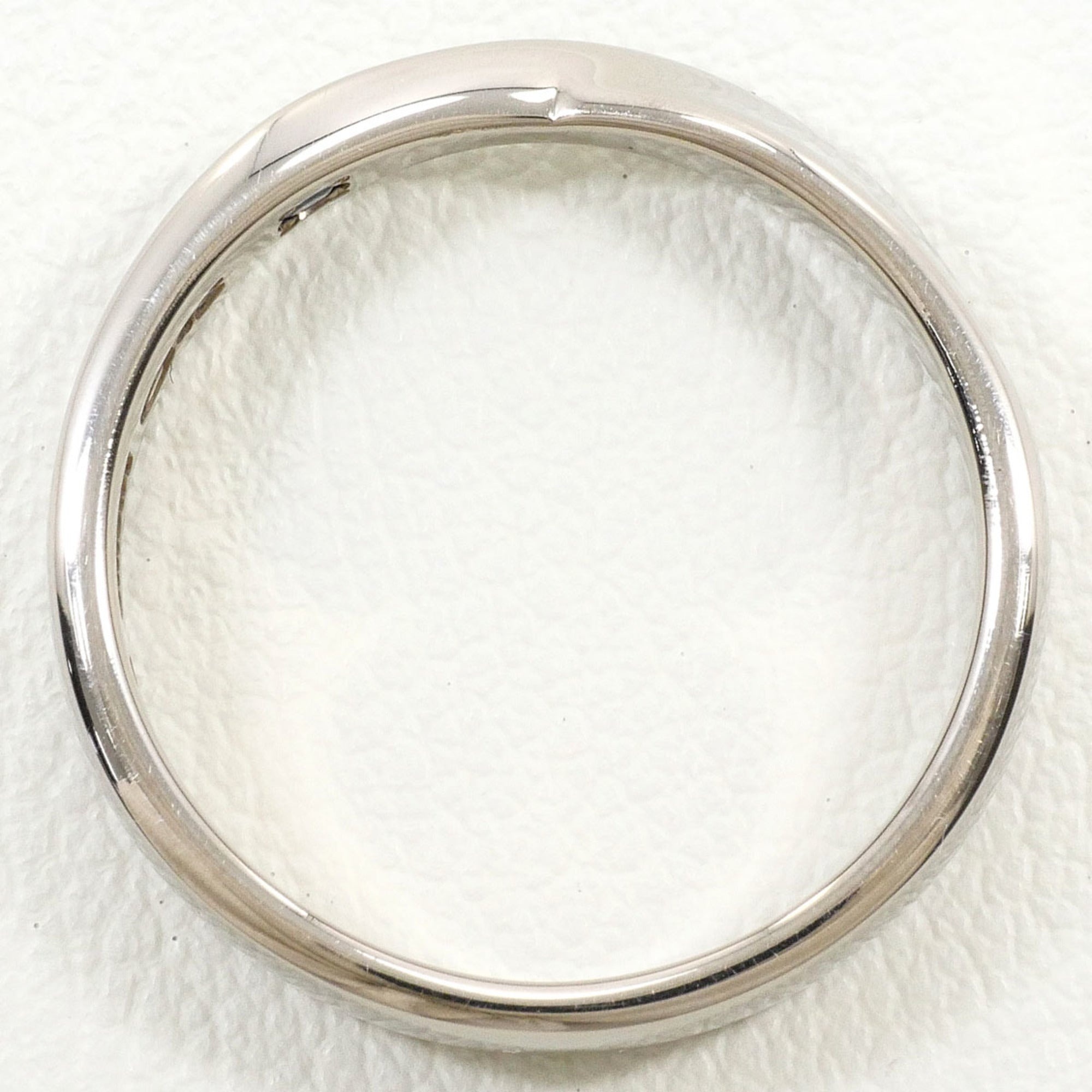 Unbranded White Gold White Gold (18K) Band Ring (Pre-Owned)