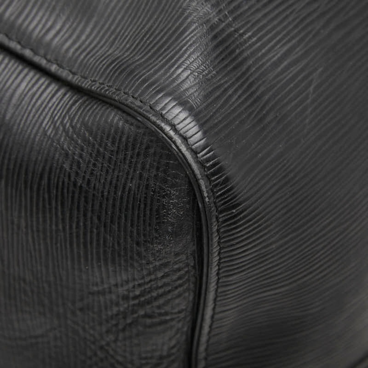 Louis Vuitton Black Noir Leather Boston Bag (Pre-Owned)