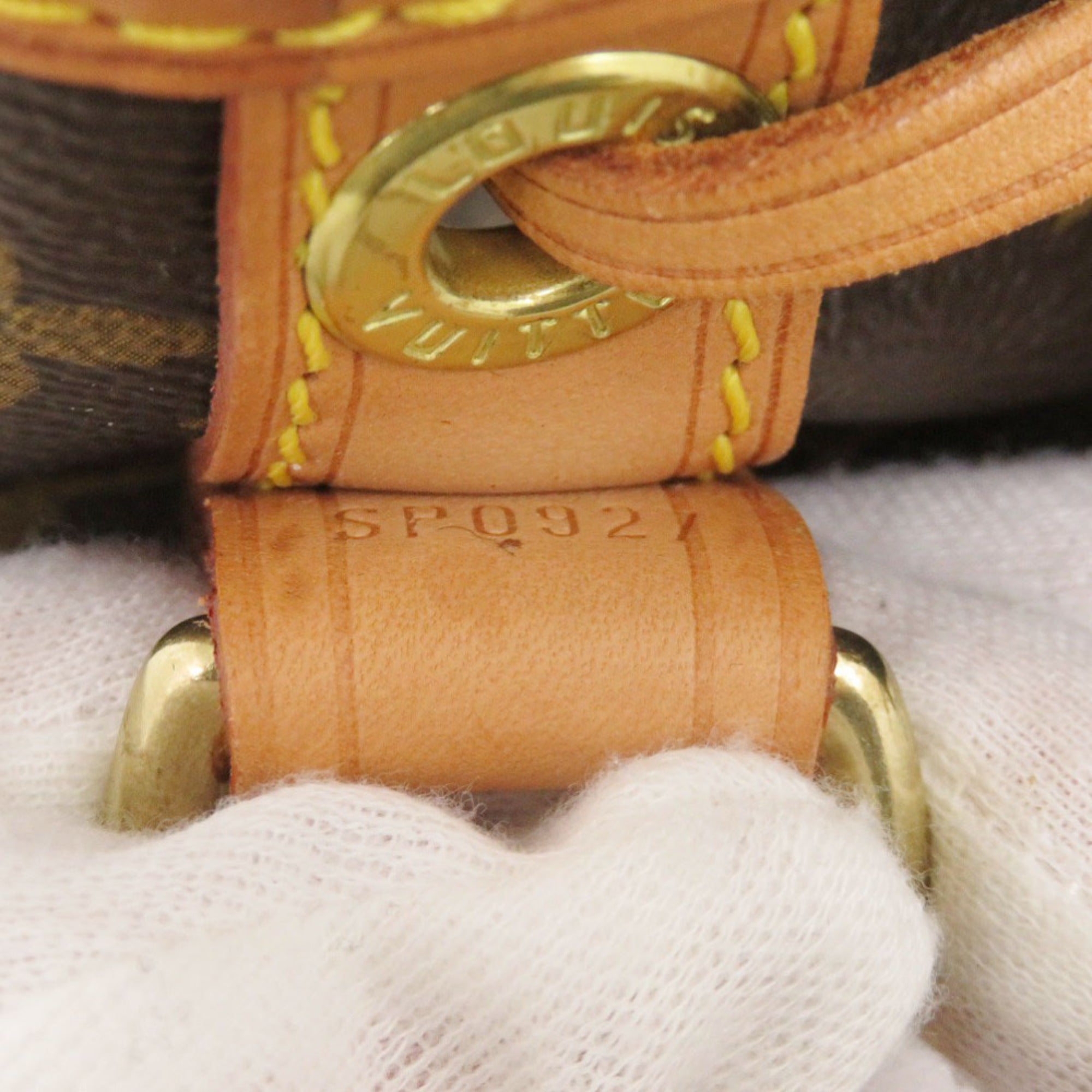 Louis Vuitton Brown Monogram Shoulder Bag (Pre-Owned)