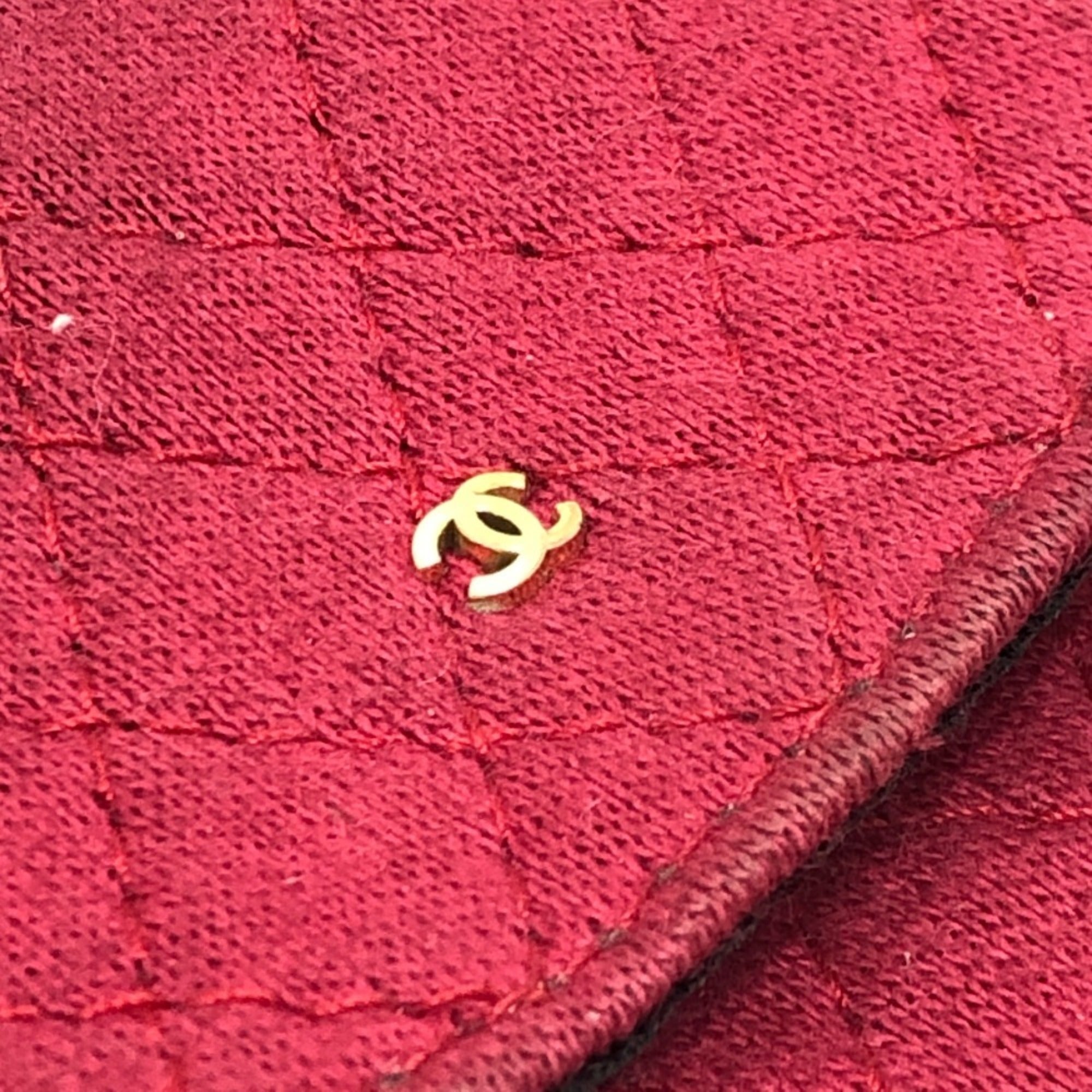 Chanel Red Color Jersey Pouch Shoulder Bag (Pre-Owned)