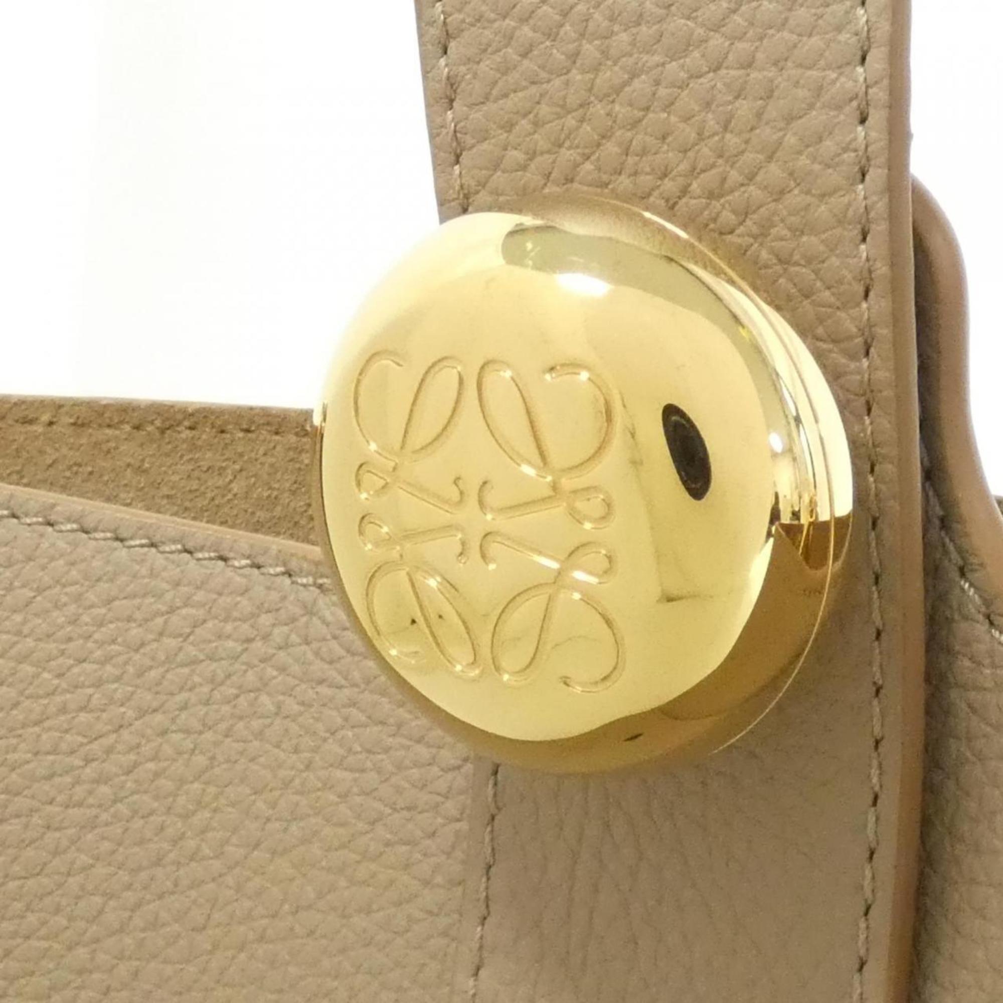 Loewe Sand Leather Handbag (Pre-Owned)
