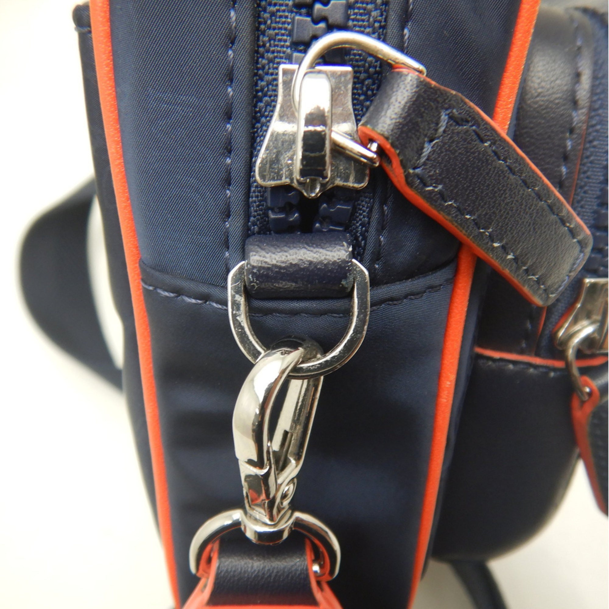 Mcm Navy Nylon Crossbody Bag Shoulder Bag (Pre-Owned)