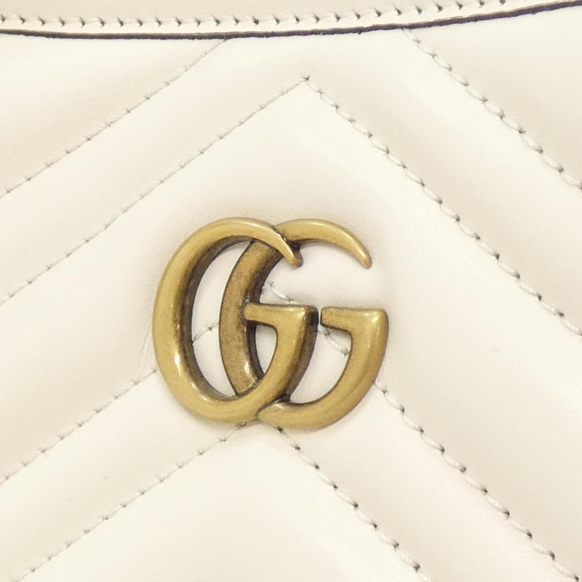 Gucci White Quilting Leather Shoulder Bag (Pre-Owned)