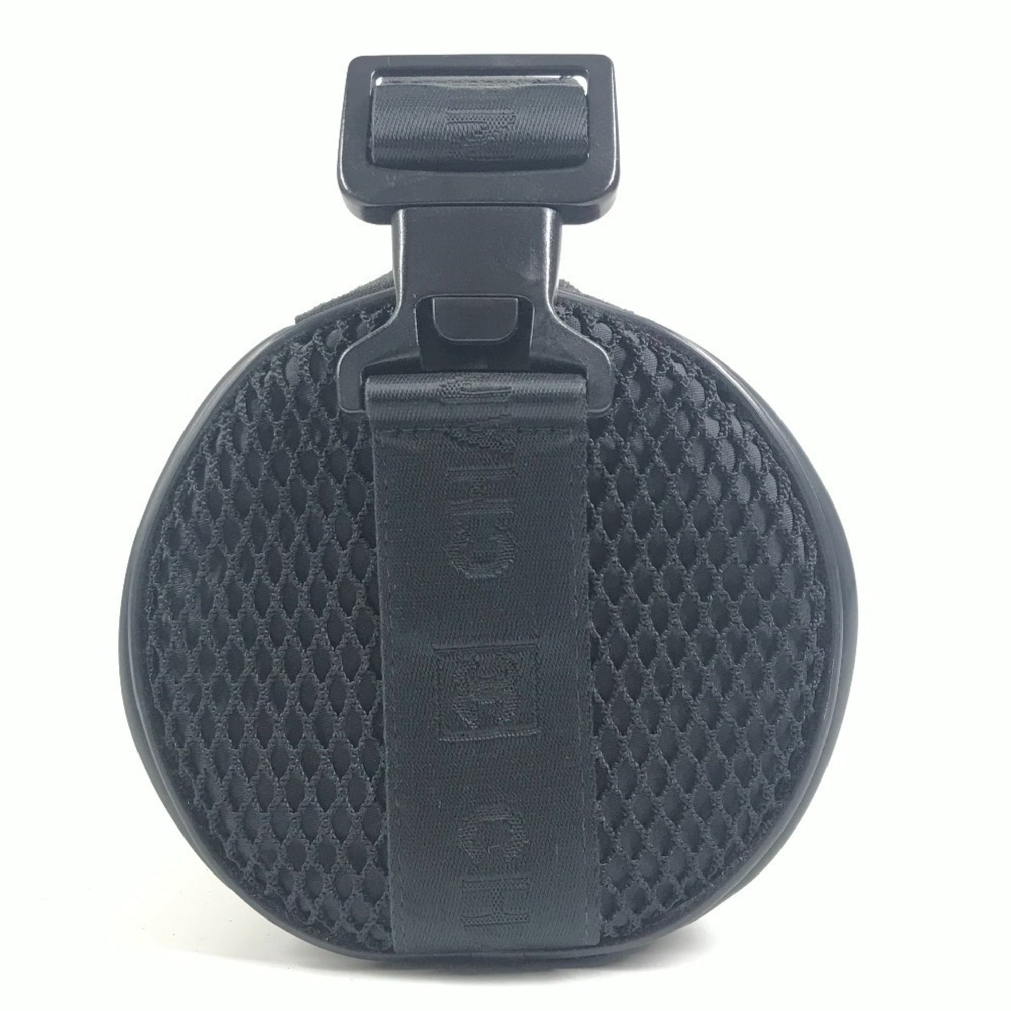 Chanel Black White Nylon Shoulder Bag (Pre-Owned)