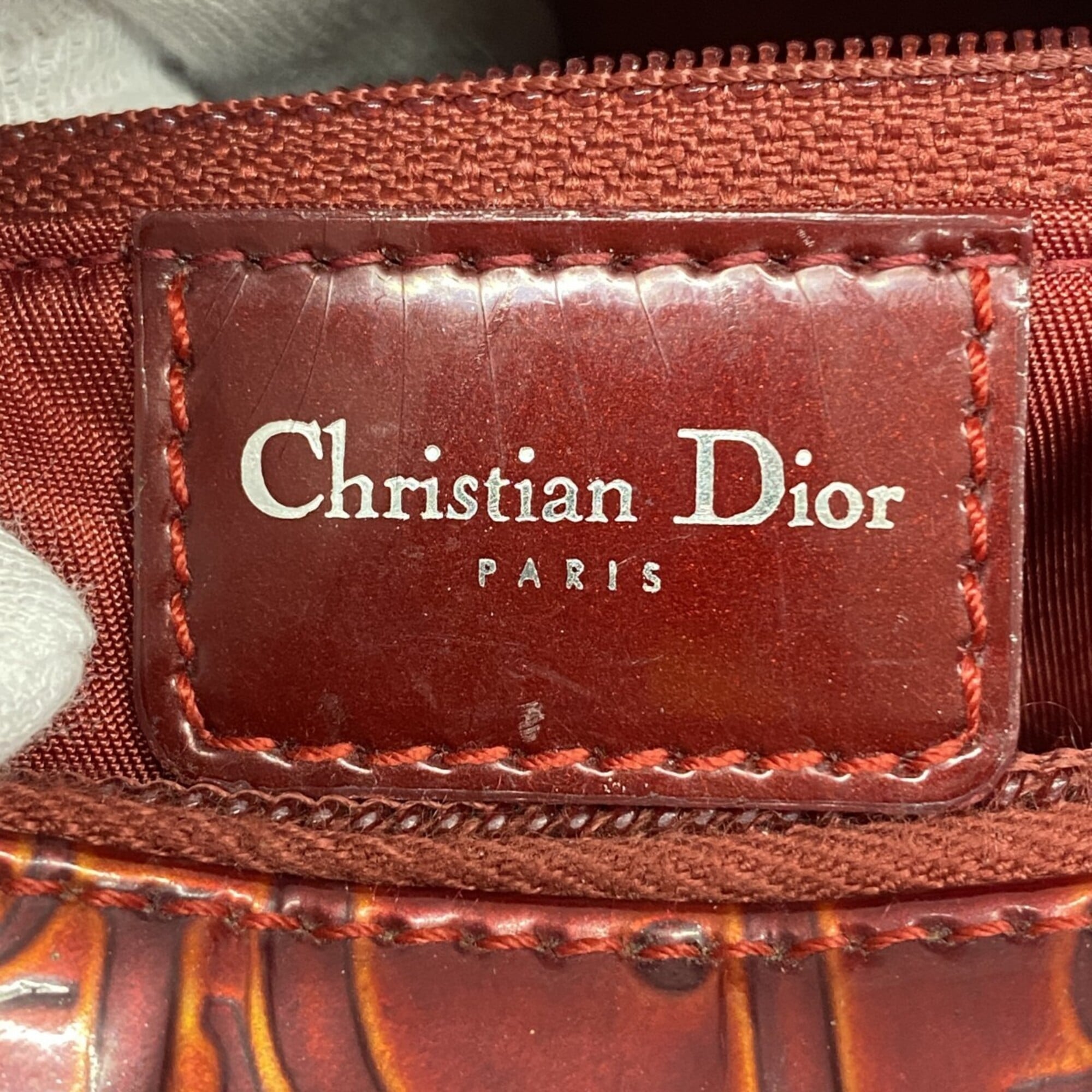 Christian Dior Red Color Leather Handbag (Pre-Owned)