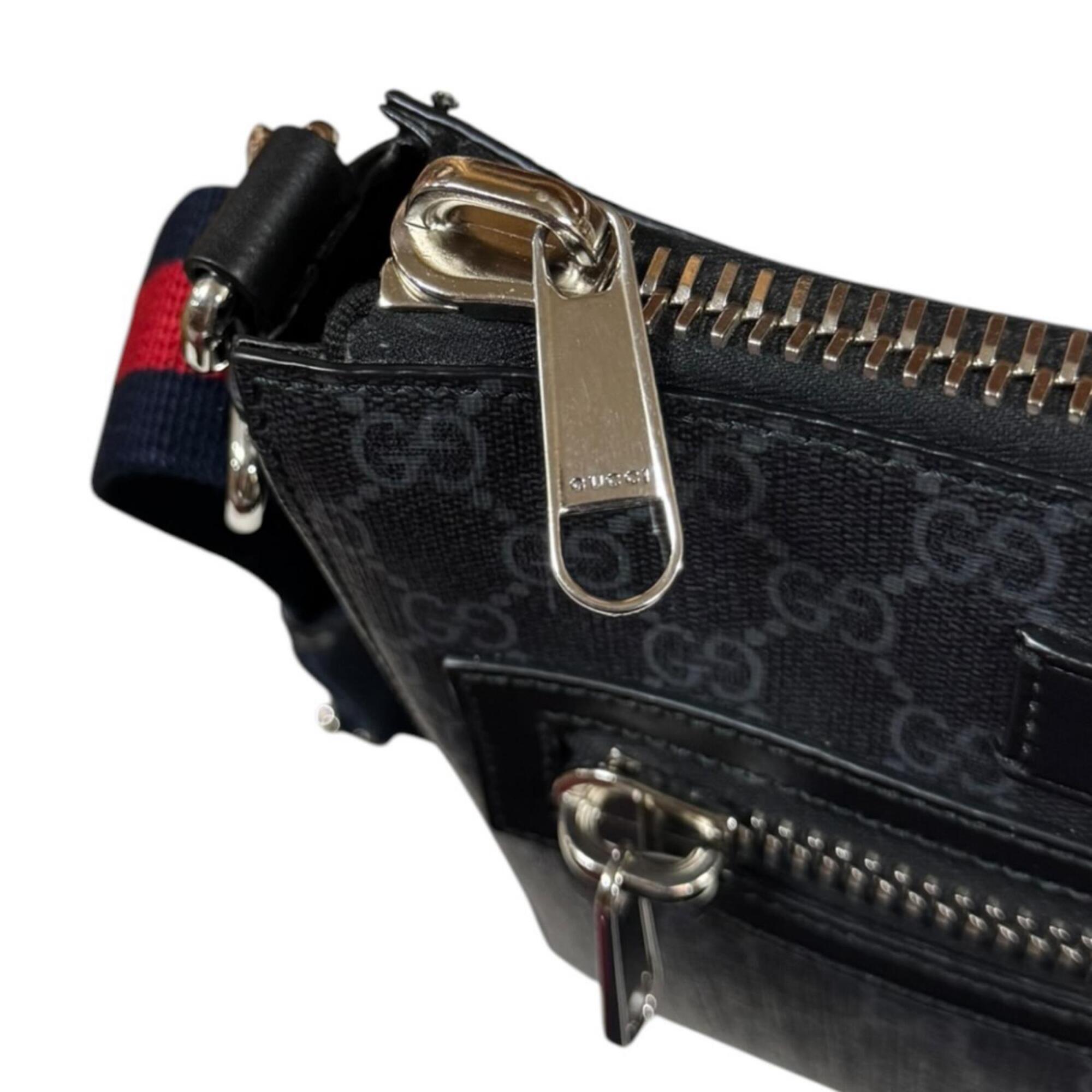 Gucci Black Gg Supreme Shoulder Bag (Pre-Owned)