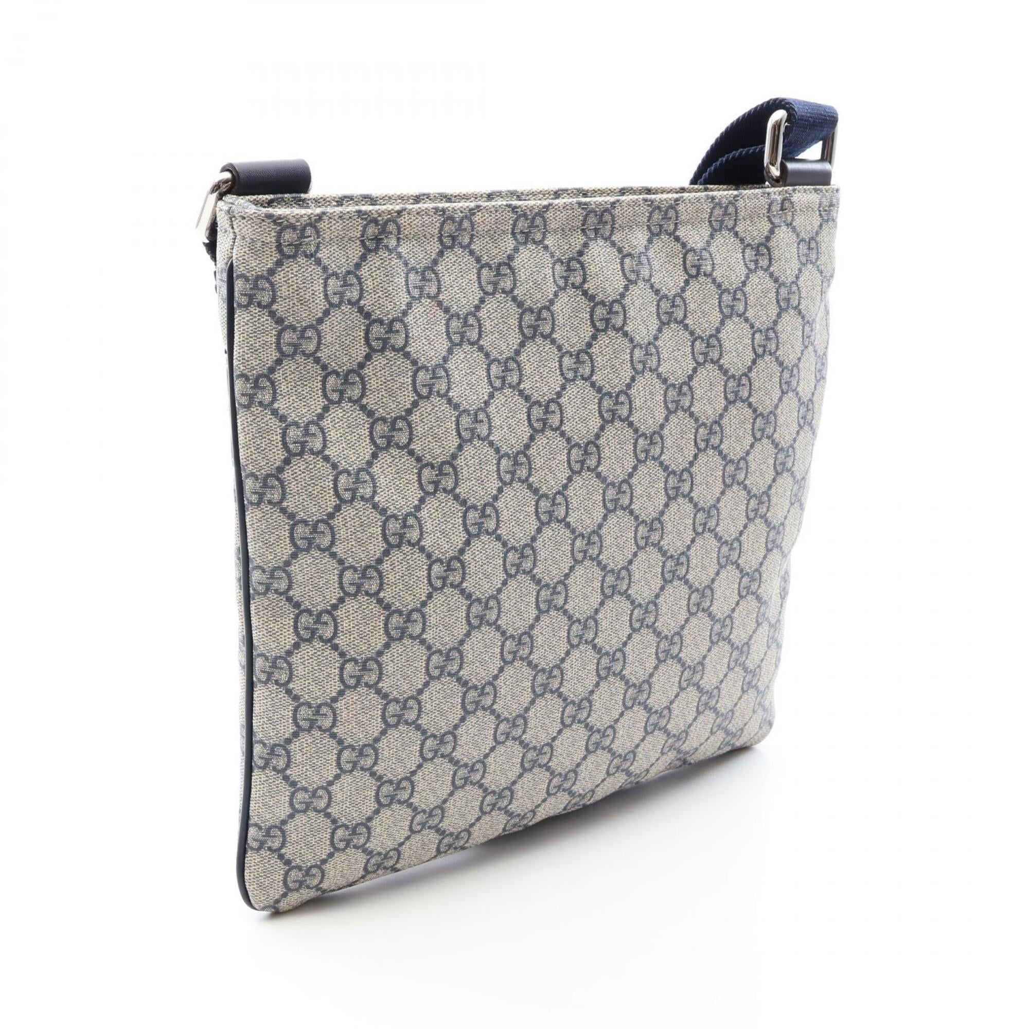 Gucci Beige Navy Pvc Coated Canvas Leather Shoulder Bag (Pre-Owned)